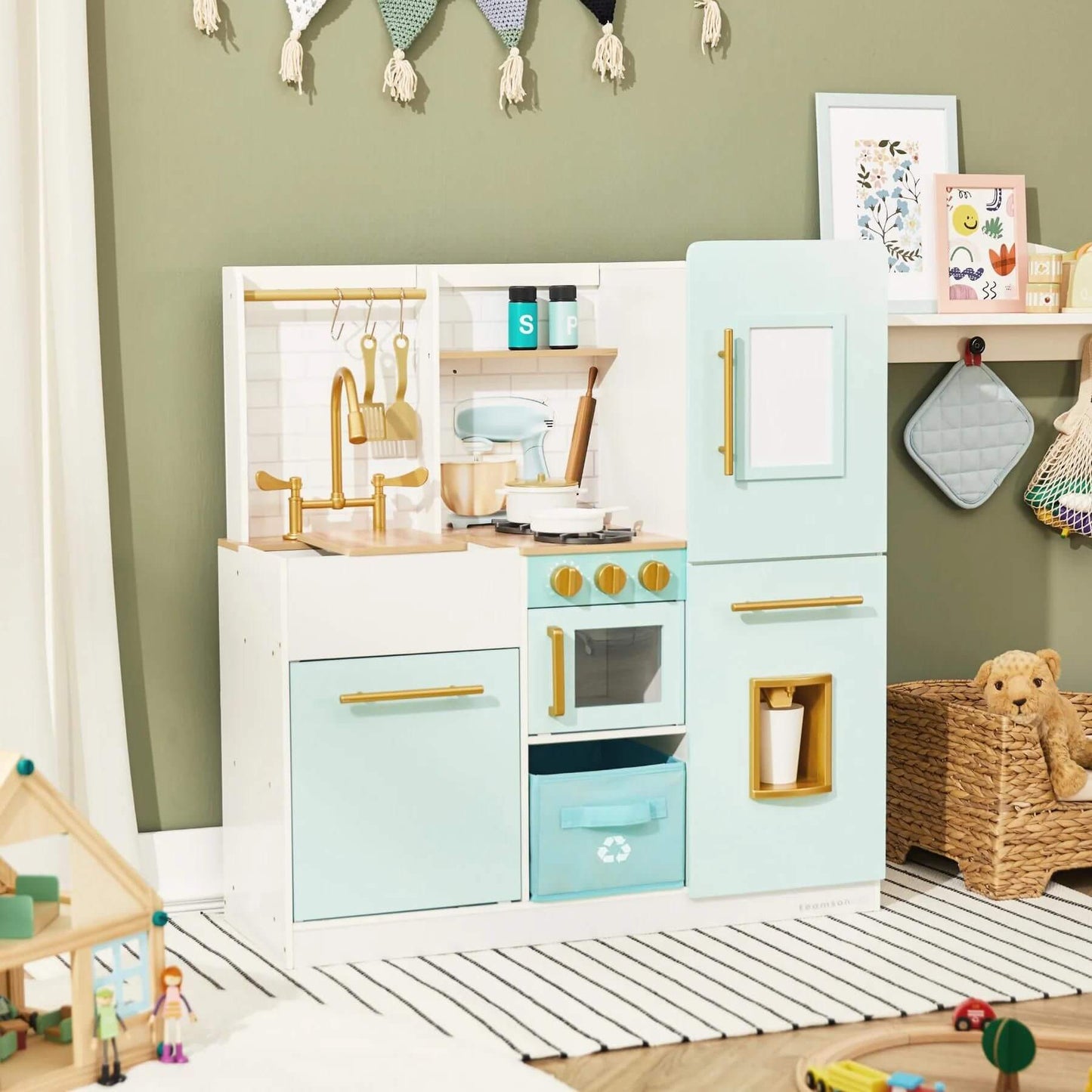Teamson Kids Biscay Delight Classic Play Kitchen Mint