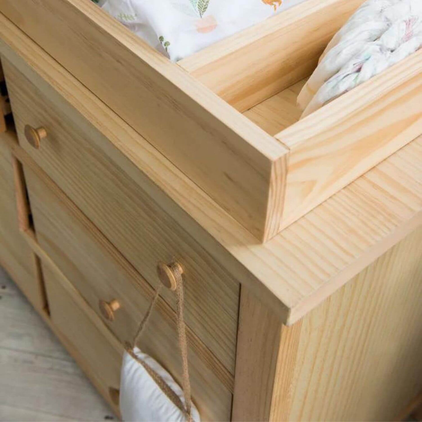 Milk Street Branch 6 Drawer Double Dresser Natural - Detail