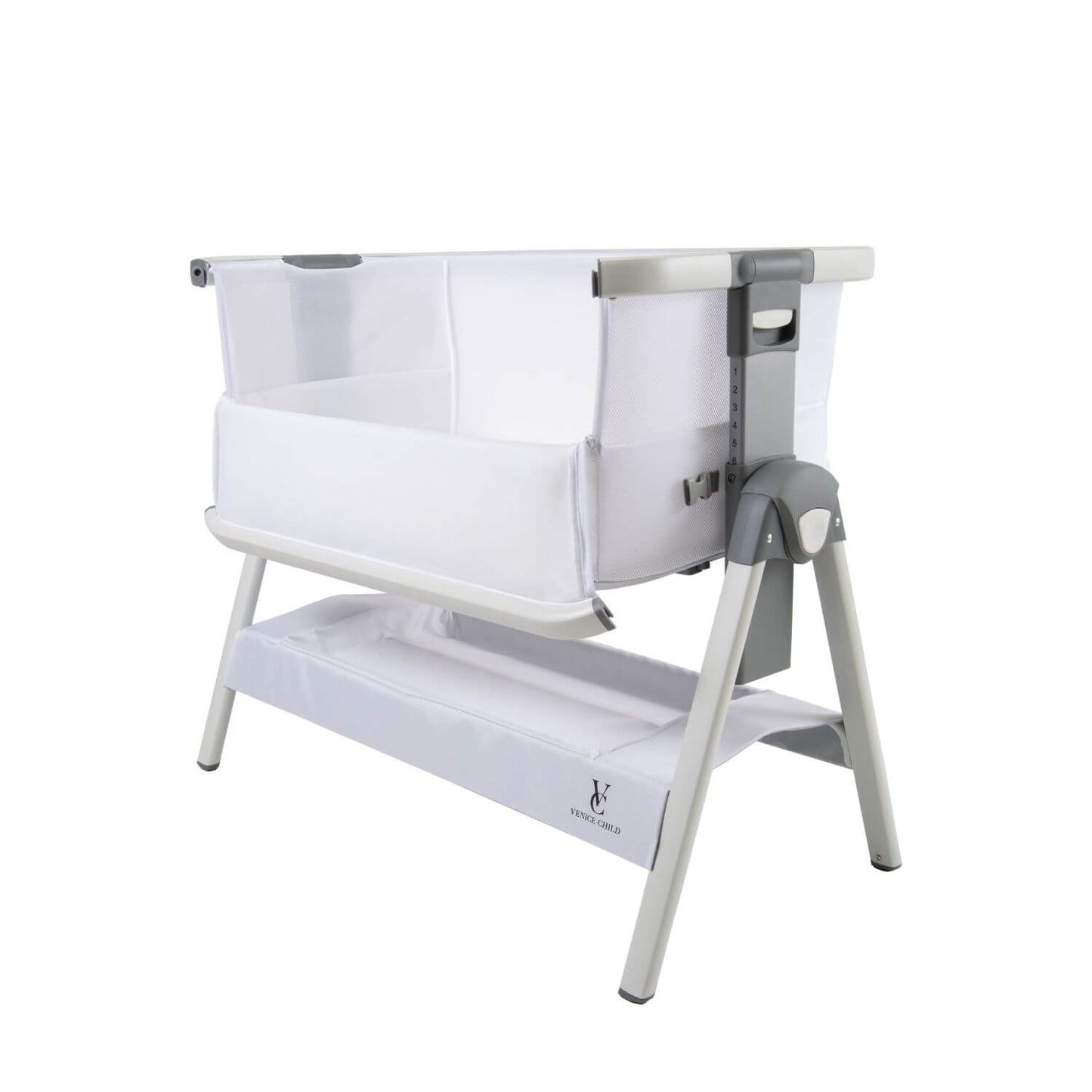 Venice Child California Dreaming Bedside Bassinet | White & White
