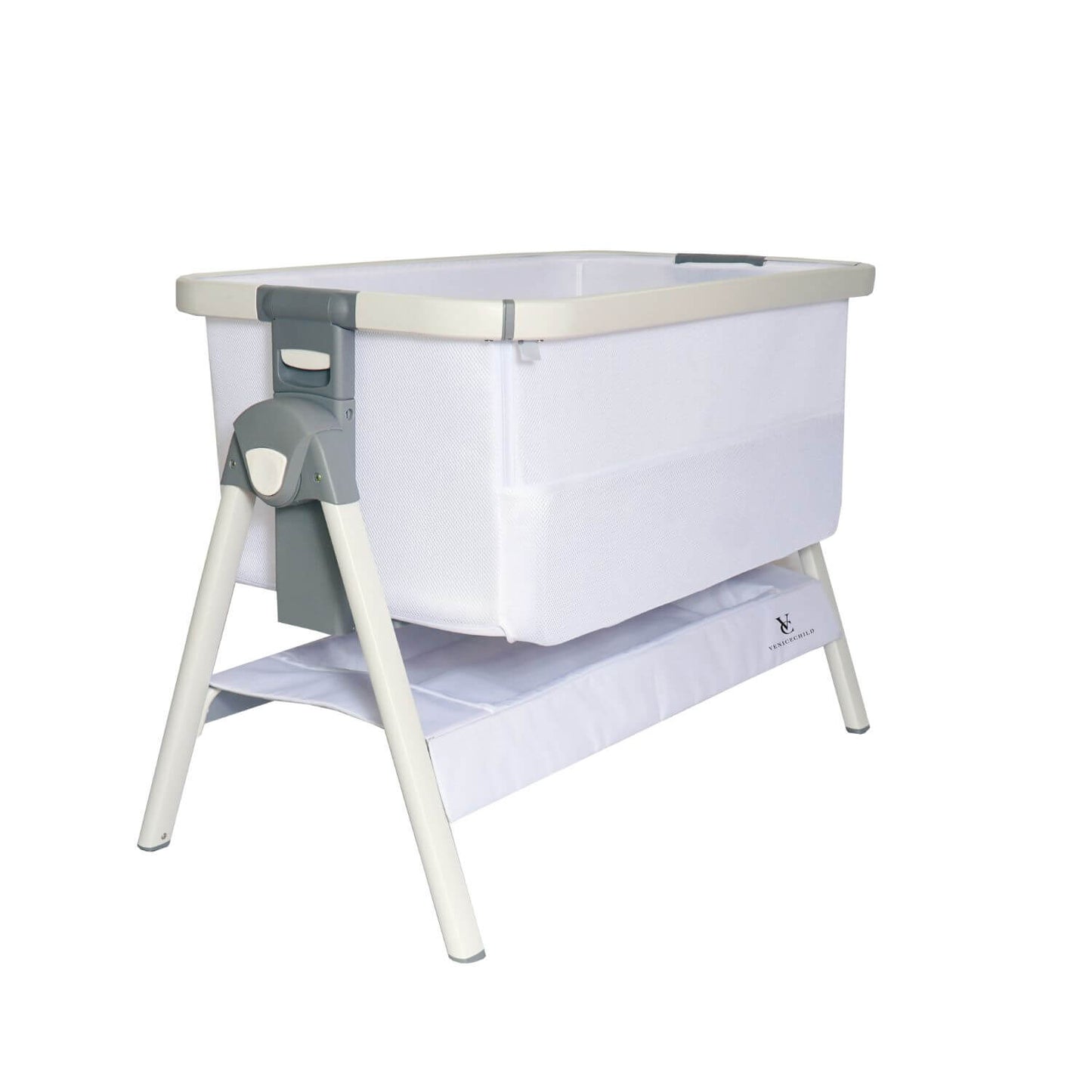 Venice Child California Dreaming Bedside Bassinet | White & White