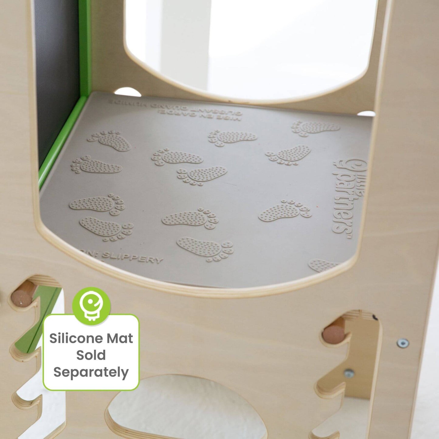 Detail of Little Partners Chef Series Learning Tower Natural