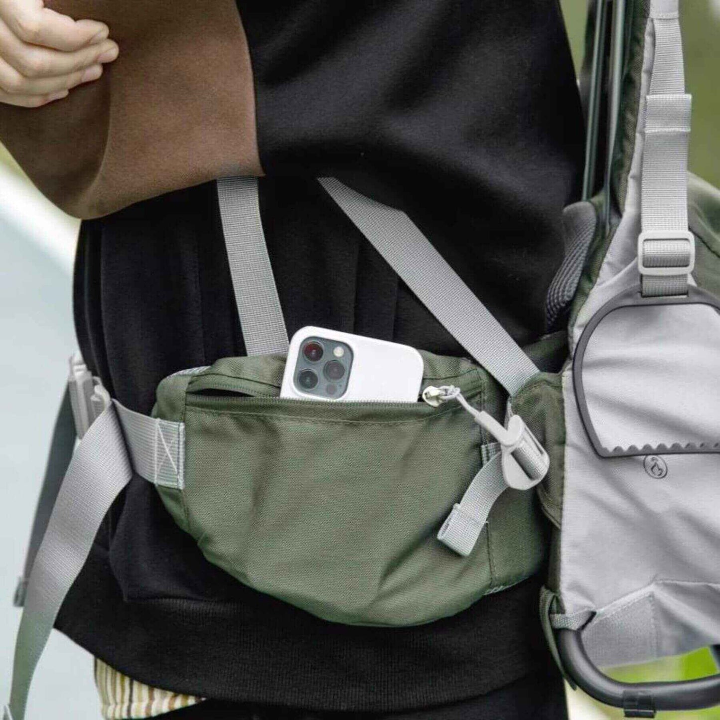 Detail of Qaba Child Carrier Hiking with Sun Canopy Rain Cover Green
