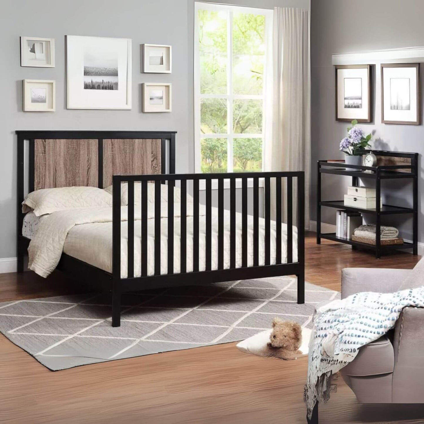 Connelly 4-in-1 Convertible Crib Black/Vintage Walnut