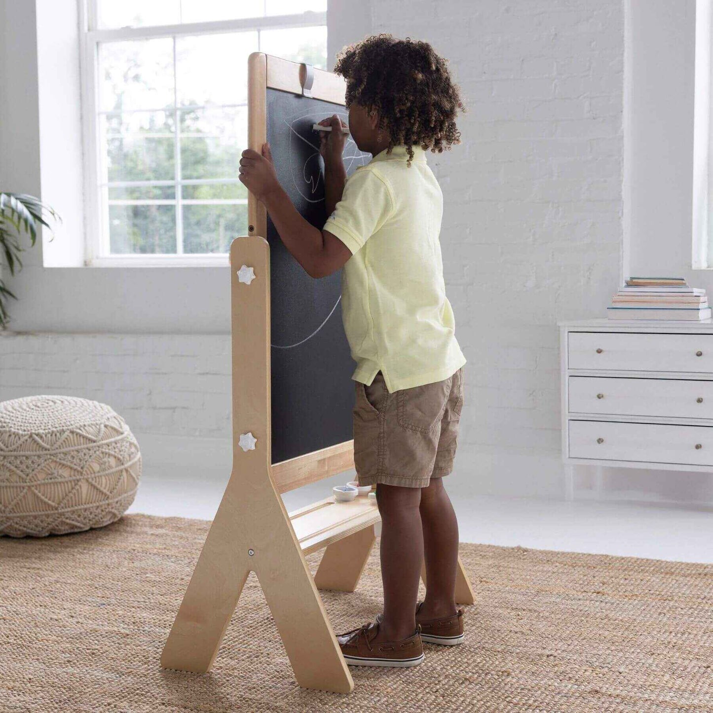 Kid Drawing on Little Partners Contempo Art Easel Natural