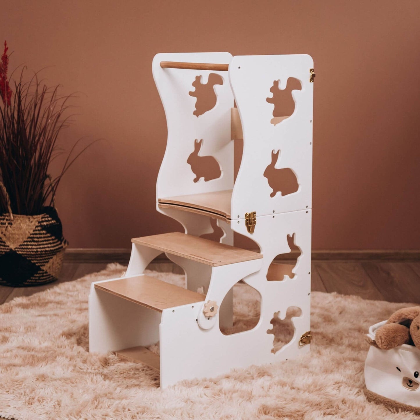 Wood and Hearts Convertible Kitchen Tower Animals White & Wood