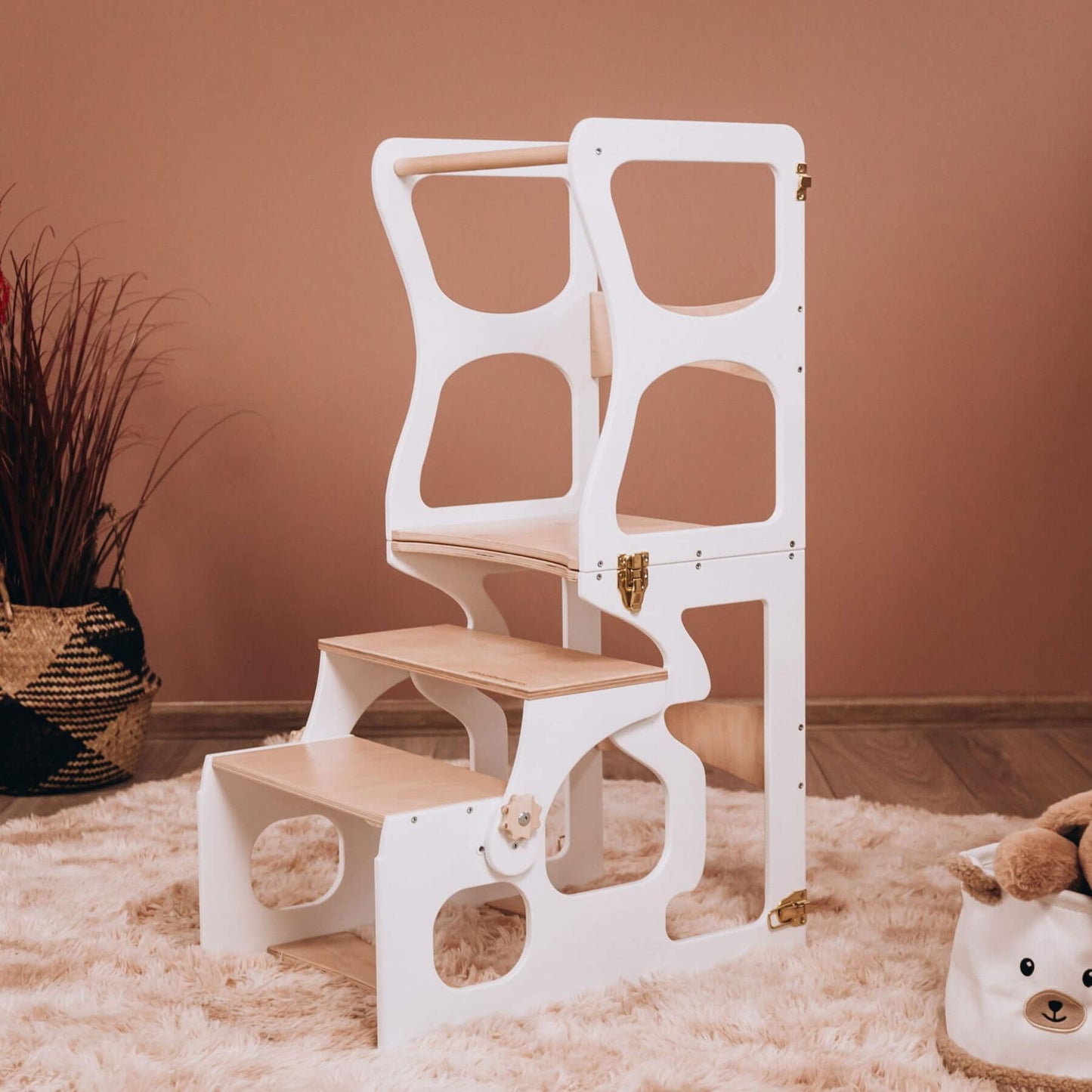 Wood and Hearts Convertible Kitchen Tower Neckline White & Wood