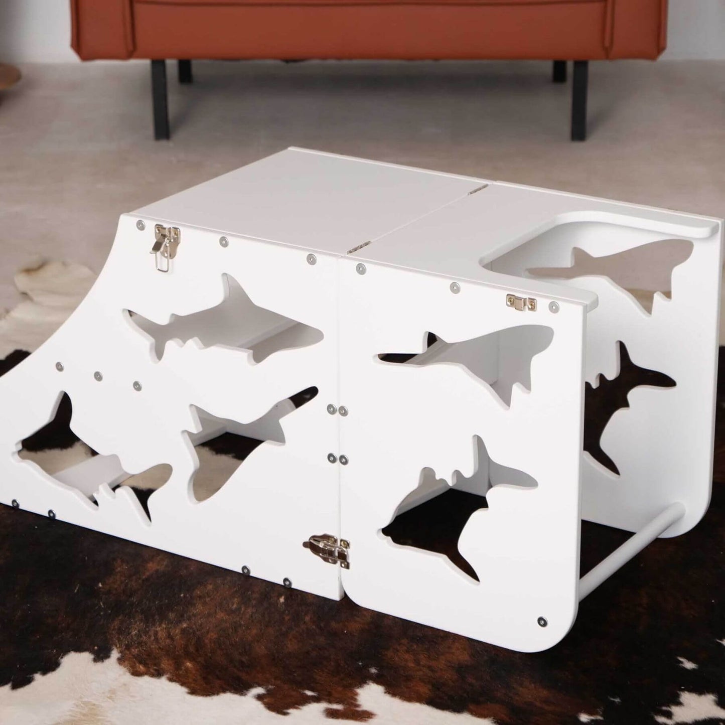 Wood and Hearts Convertible Kitchen Tower Shark White