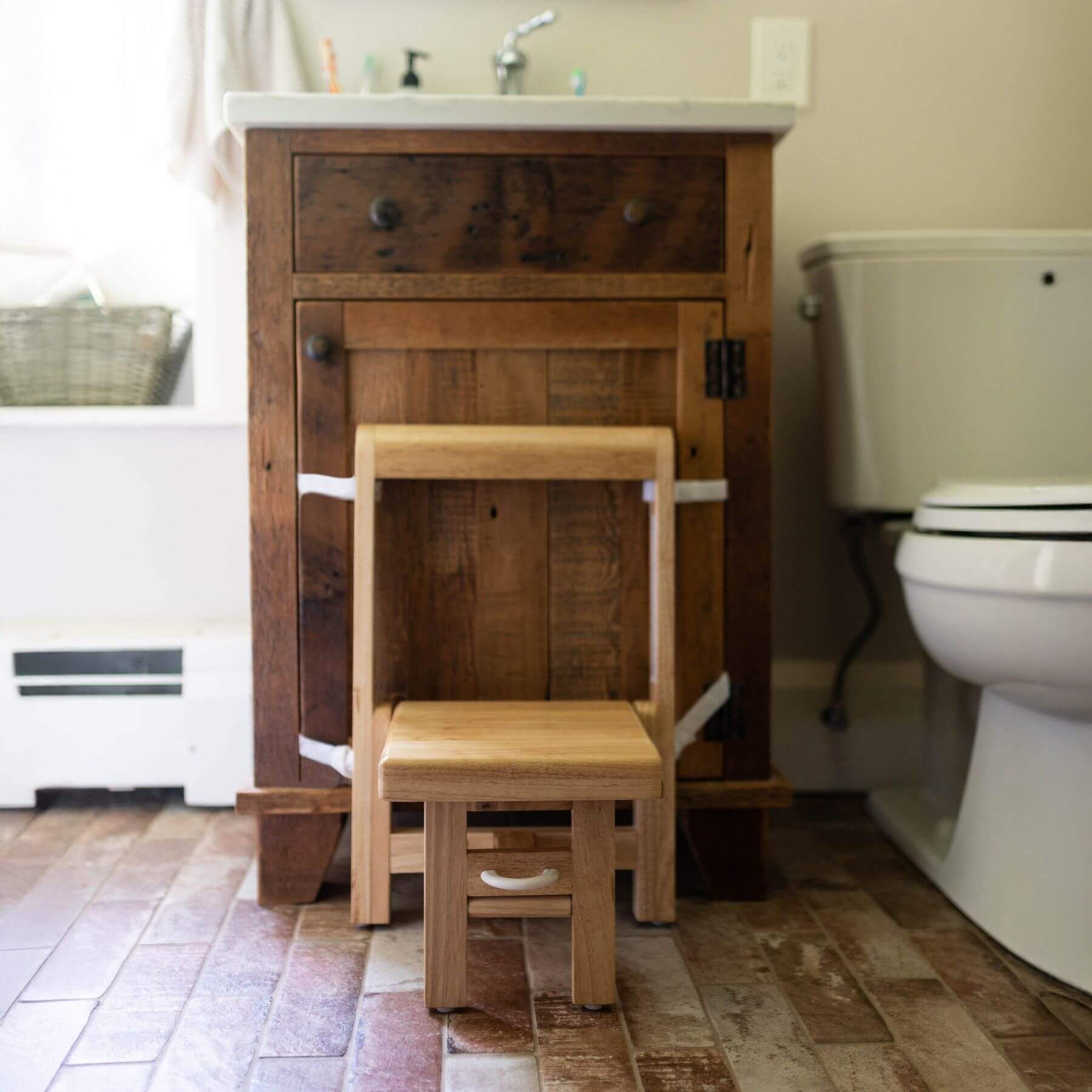 Busy Kids Fold 'N Store Step Stool Natural