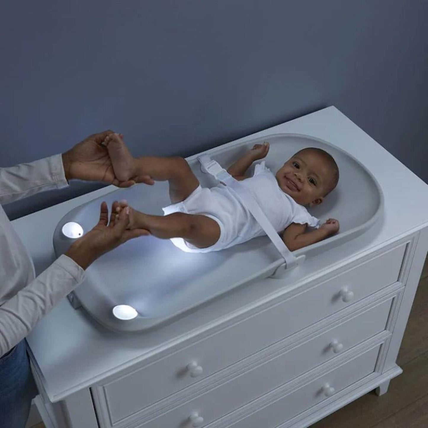 Contours Glow Motion Sensing Light-Up Changing Pad - Lifestyle