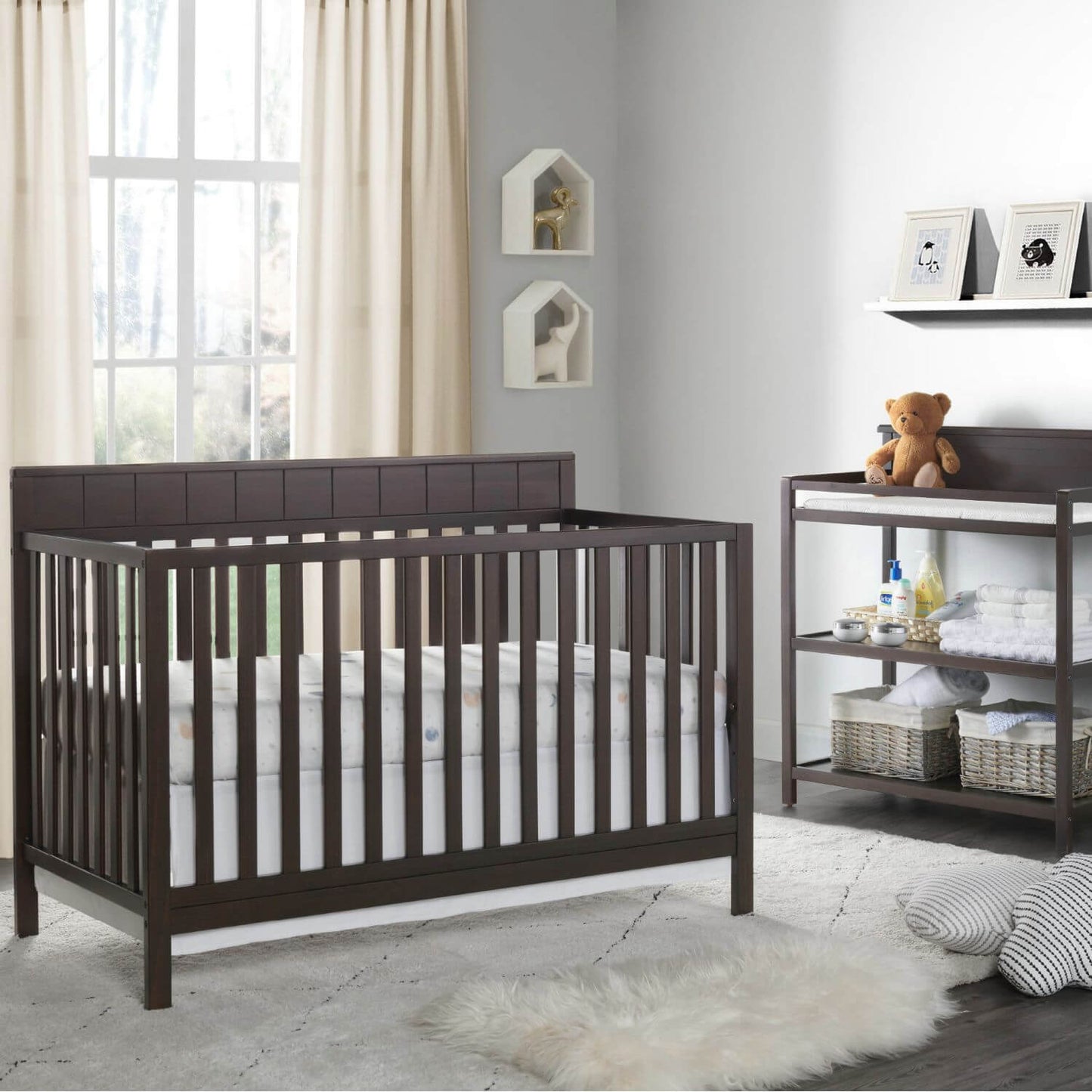 Oxford Baby Logan 4-in-1 Convertible Crib | Espresso