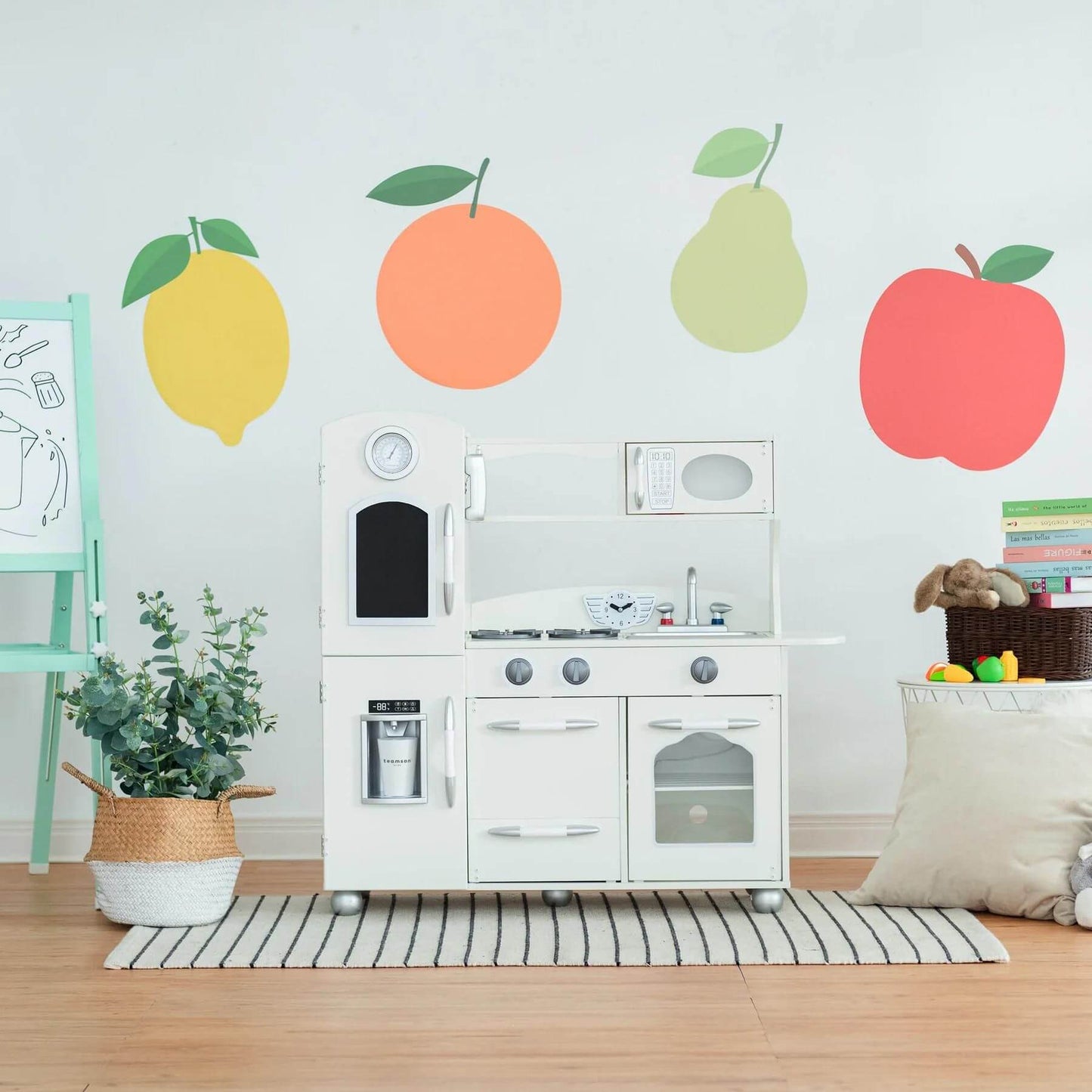 Teamson Kids Little Chef Westchester Retro Kids Kitchen Playset Ivory