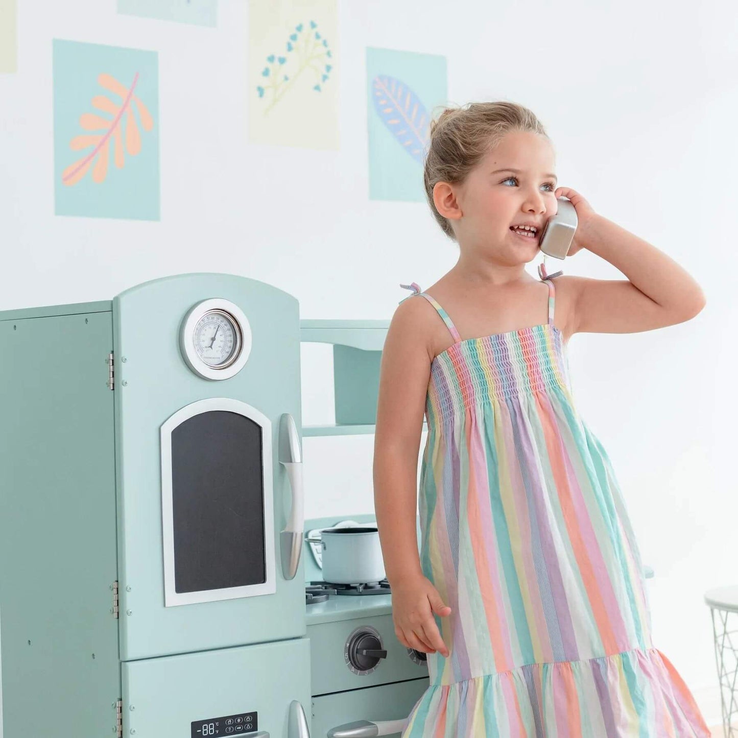 Girl Playing with Teamson Kids Little Chef Westchester Retro Kids Kitchen Playset Mint