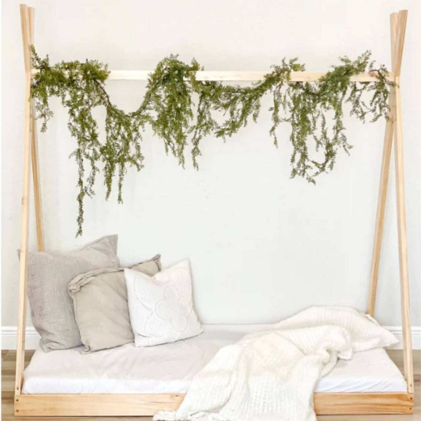 2MamaBees Montessori Teepee Bed | Crib