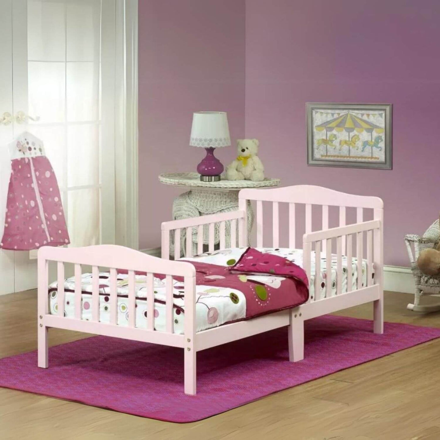 Orbelle Contemporary Toddler bed Pink - Lifestyle