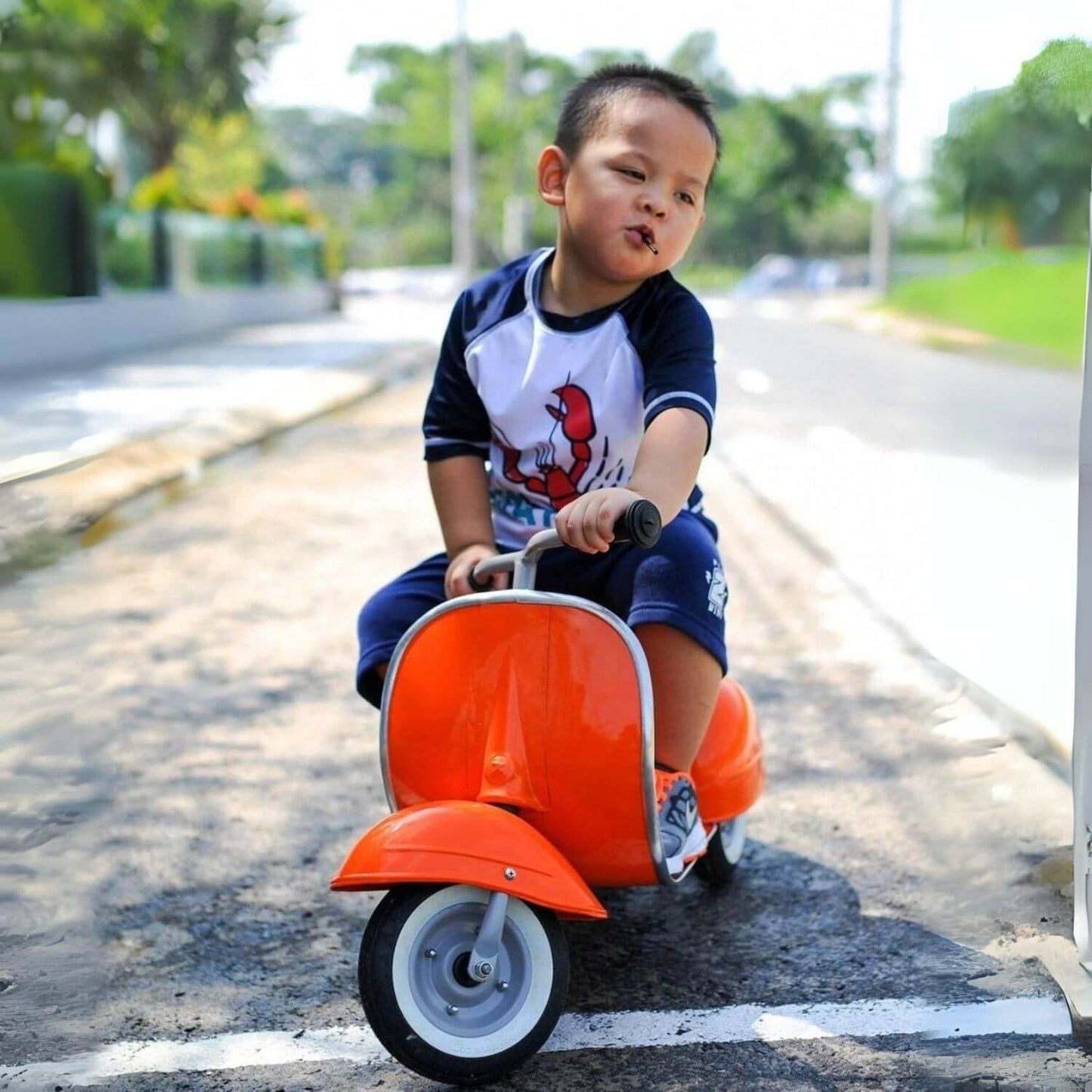 Primo Classic Ride-On Scooter Orange - Lifestyle