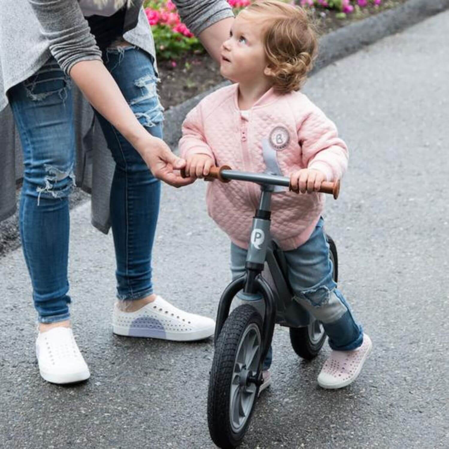 Q-Play Racer Balance Bike brown - Lifestyle