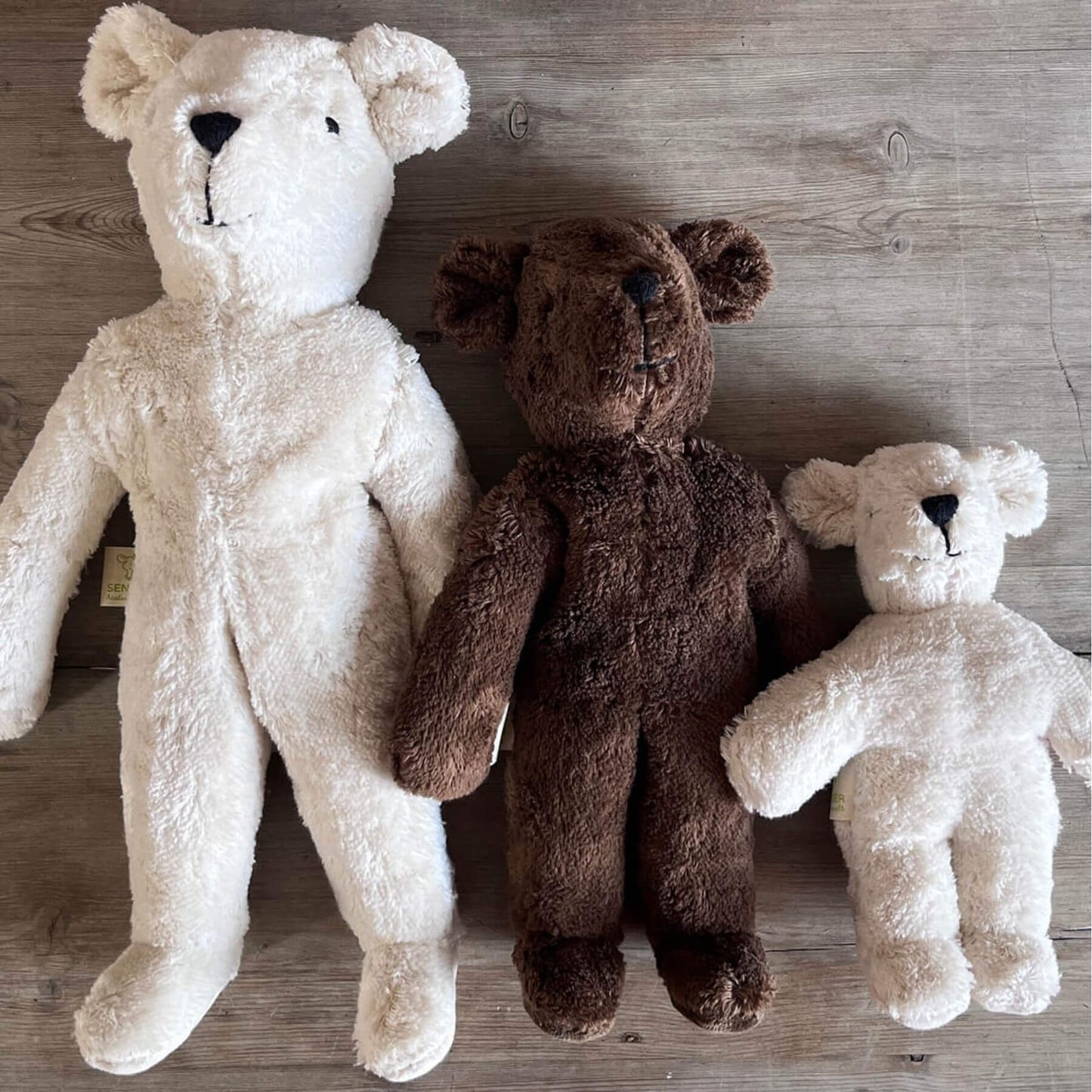 Senger Naturwelt Floppy Animal Bear Large White - Lifestyle