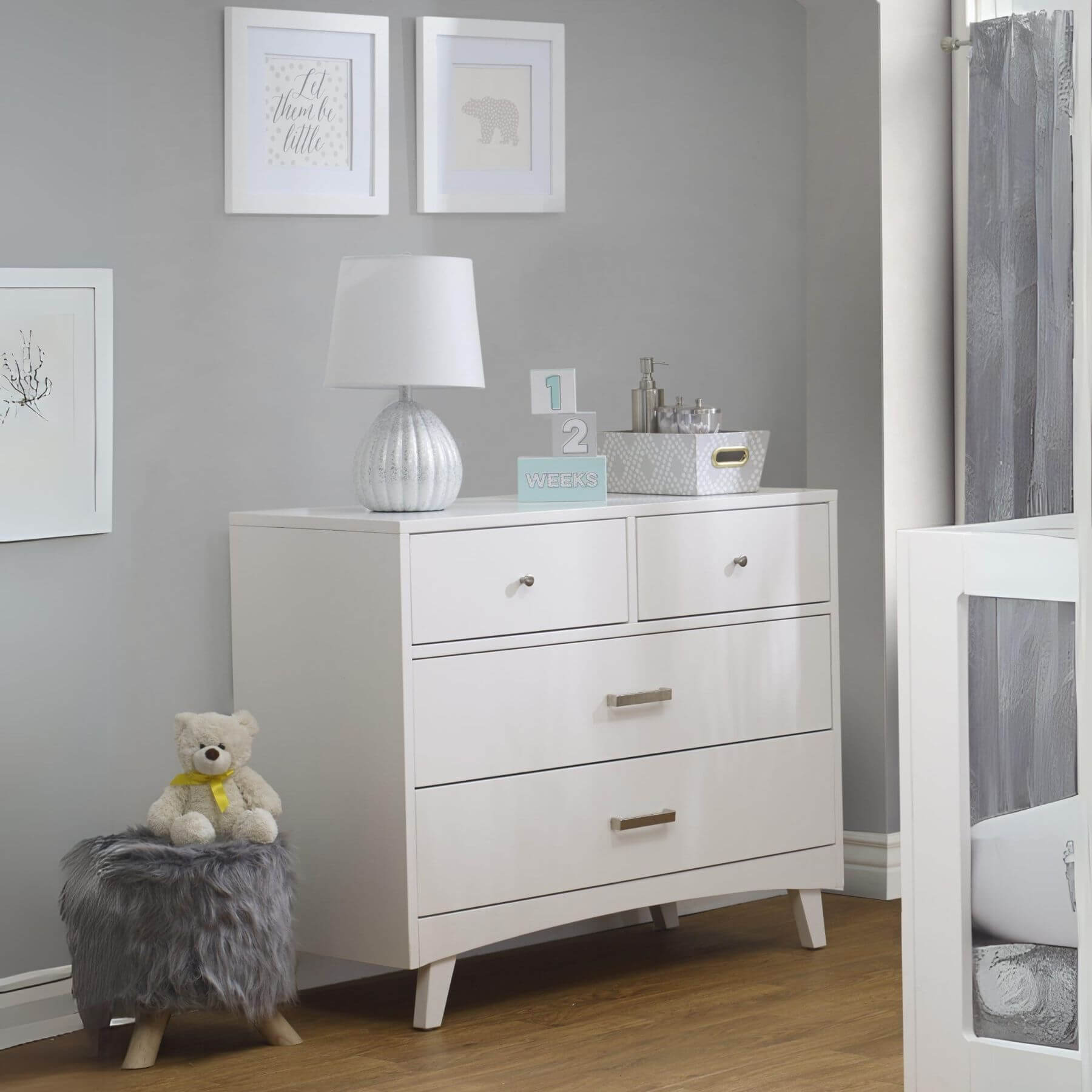 Sorelle Soho 4 Drawer Dresser White - Lifestyle
