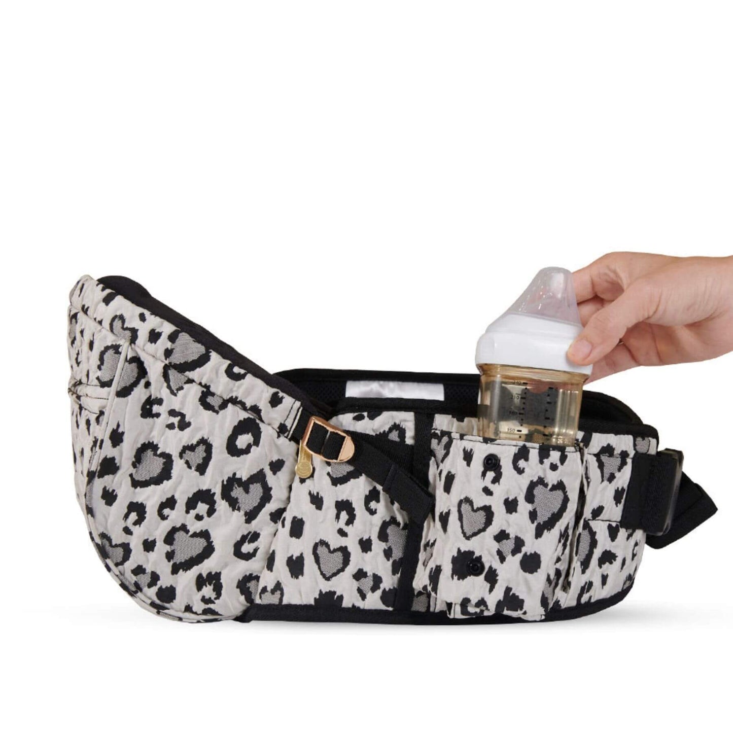 Sunveno Easy Hold Baby Hipseat Carrier with a hand holding a bottle