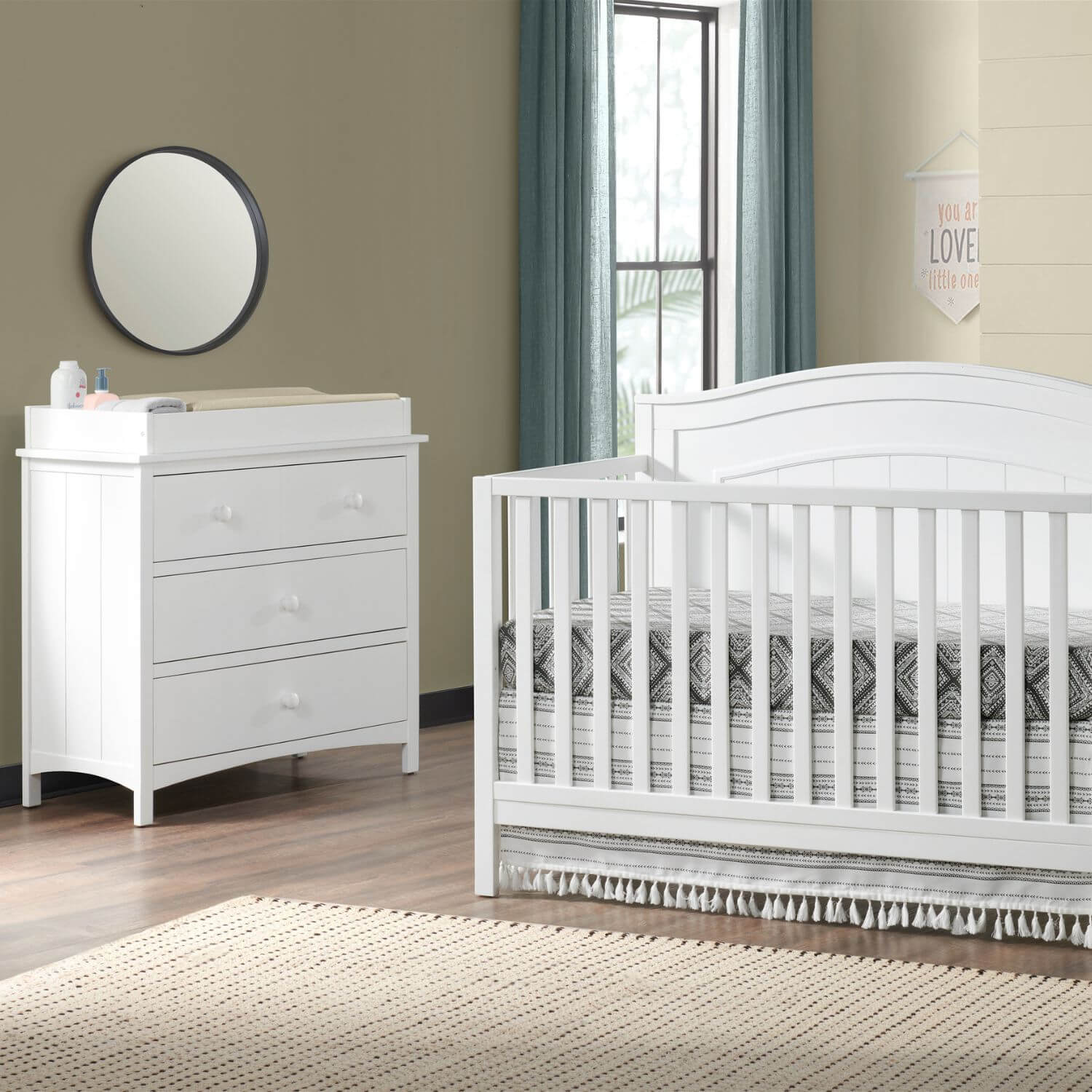 Oxford Baby Universal RTA 3-Drawer Dresser | Snow White