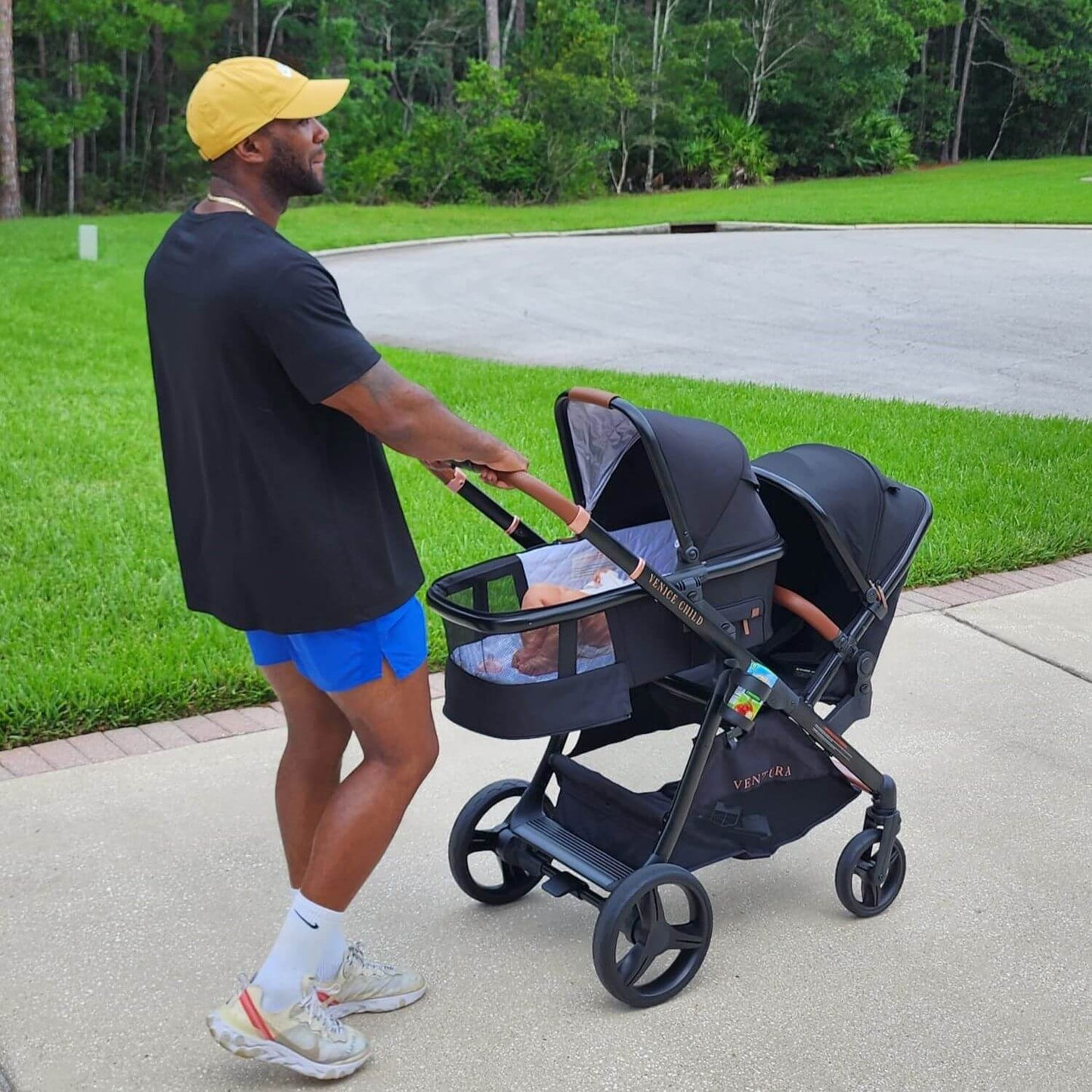 Venice Child Ventura Single to Double Stroller & Bassinet | Midnight