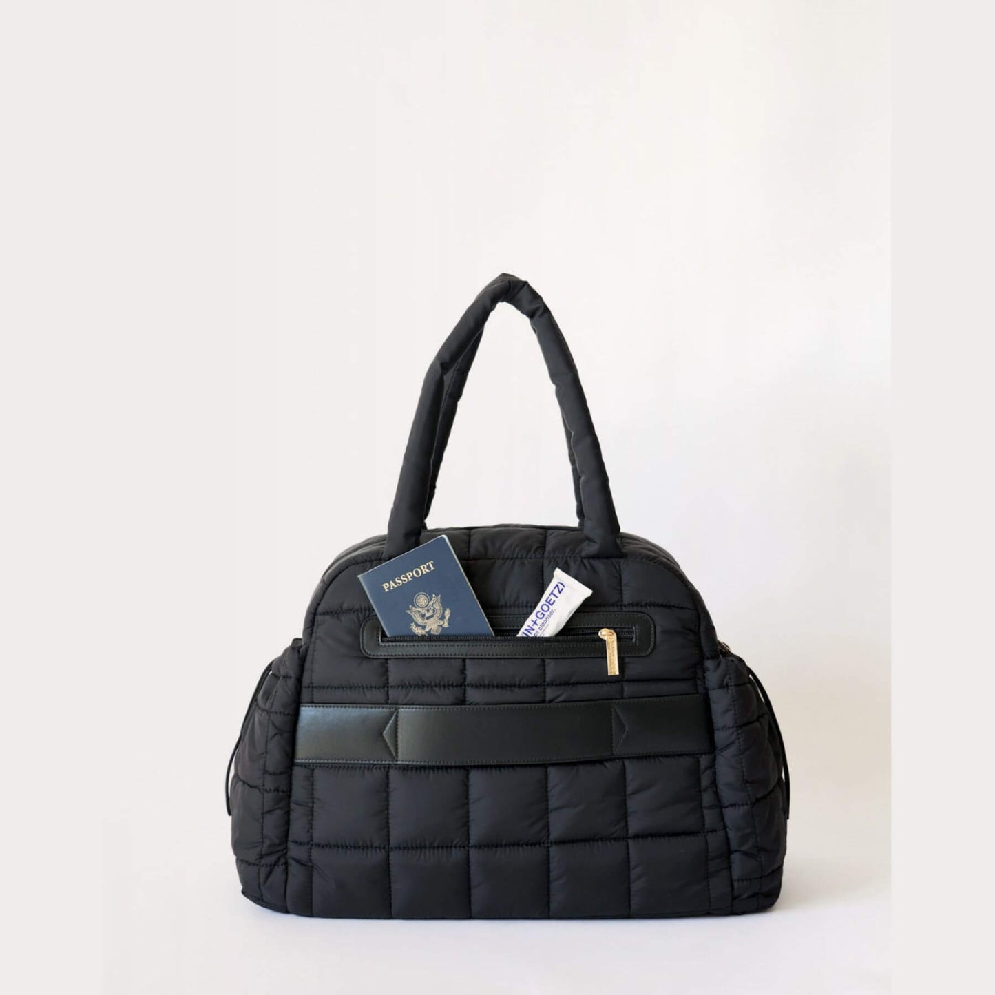augustnoa the weekender duffle bag black