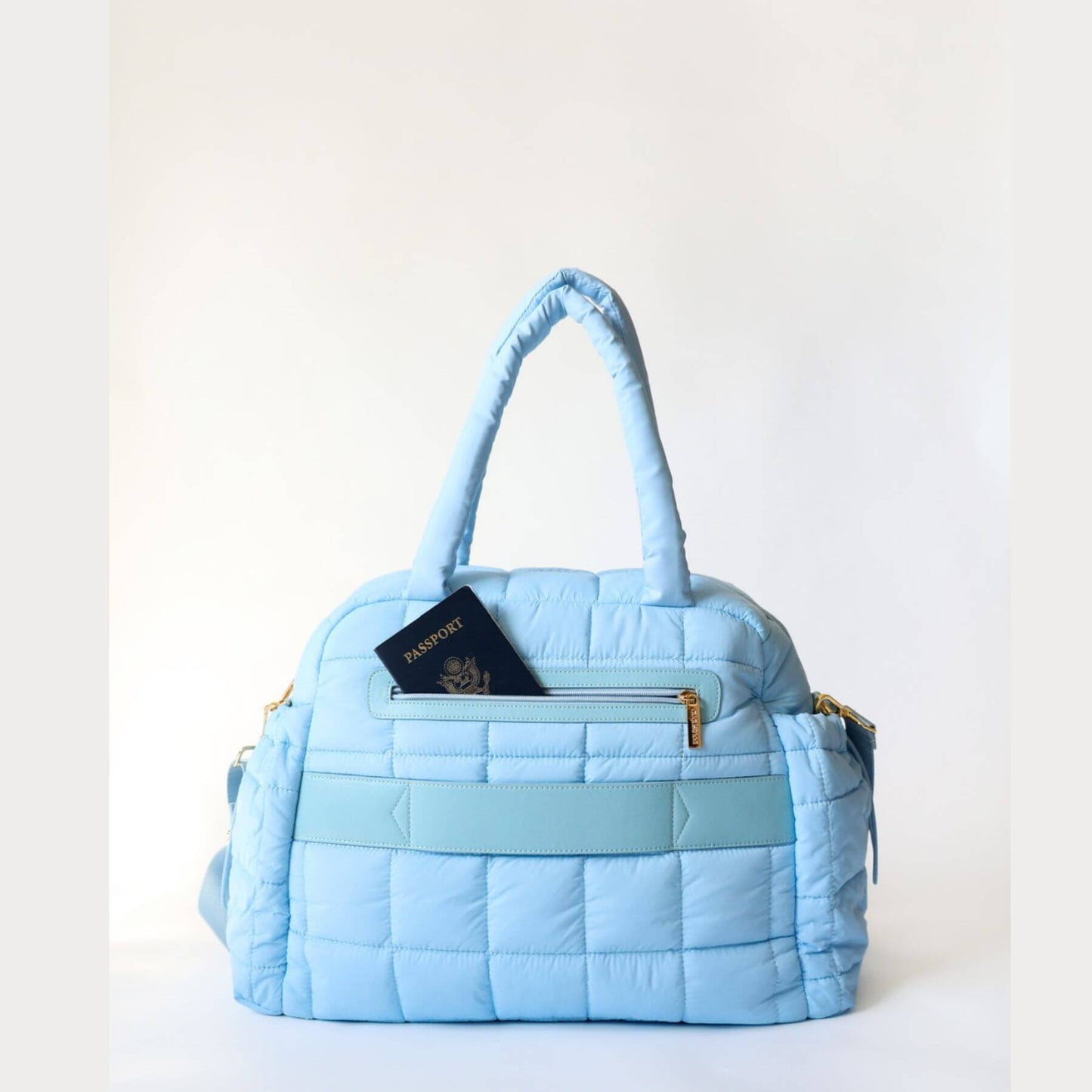 augustnoa the weekender duffle bag blue