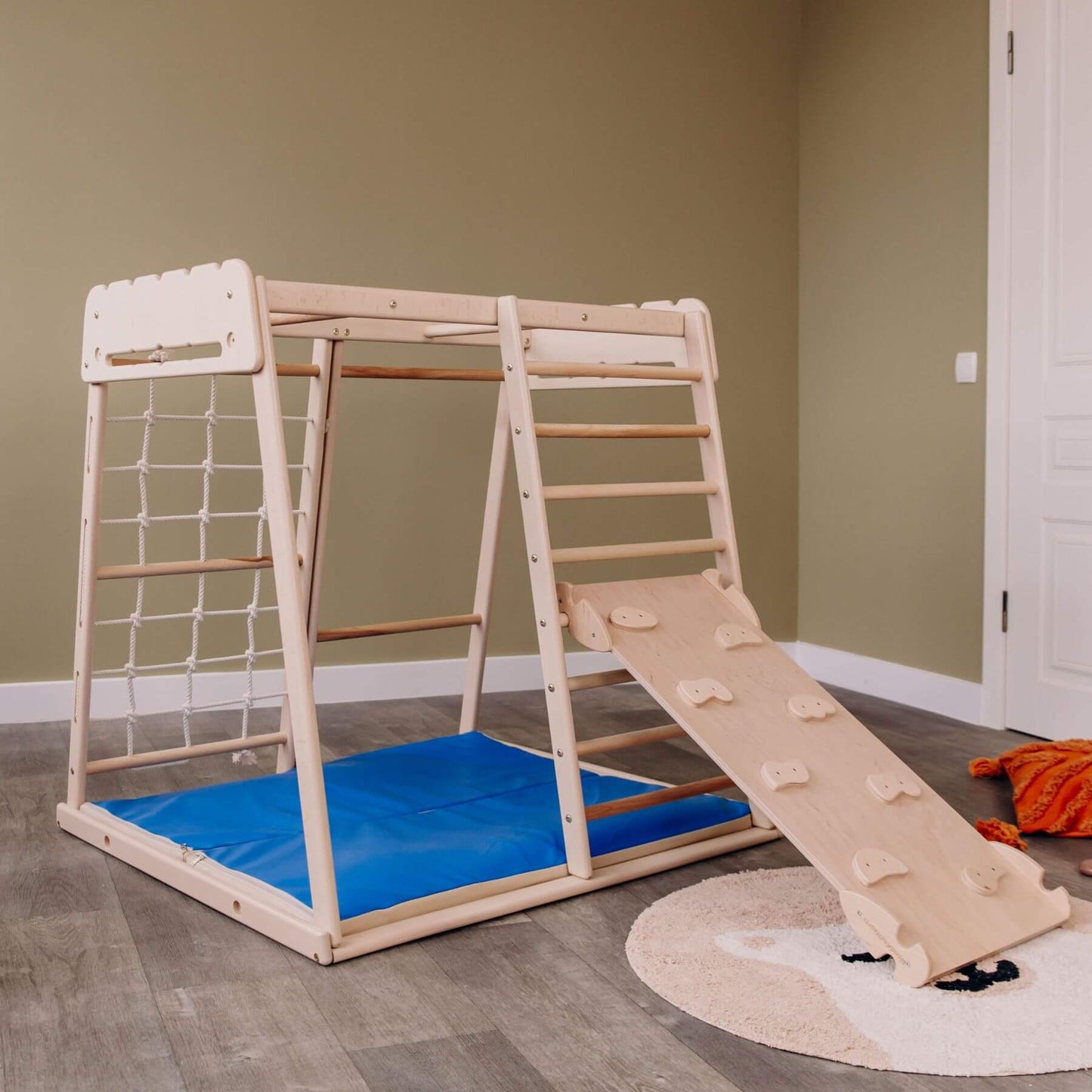 Wood and Hearts Indoor Jungle Gym - Trapeze + Ramp + Mat