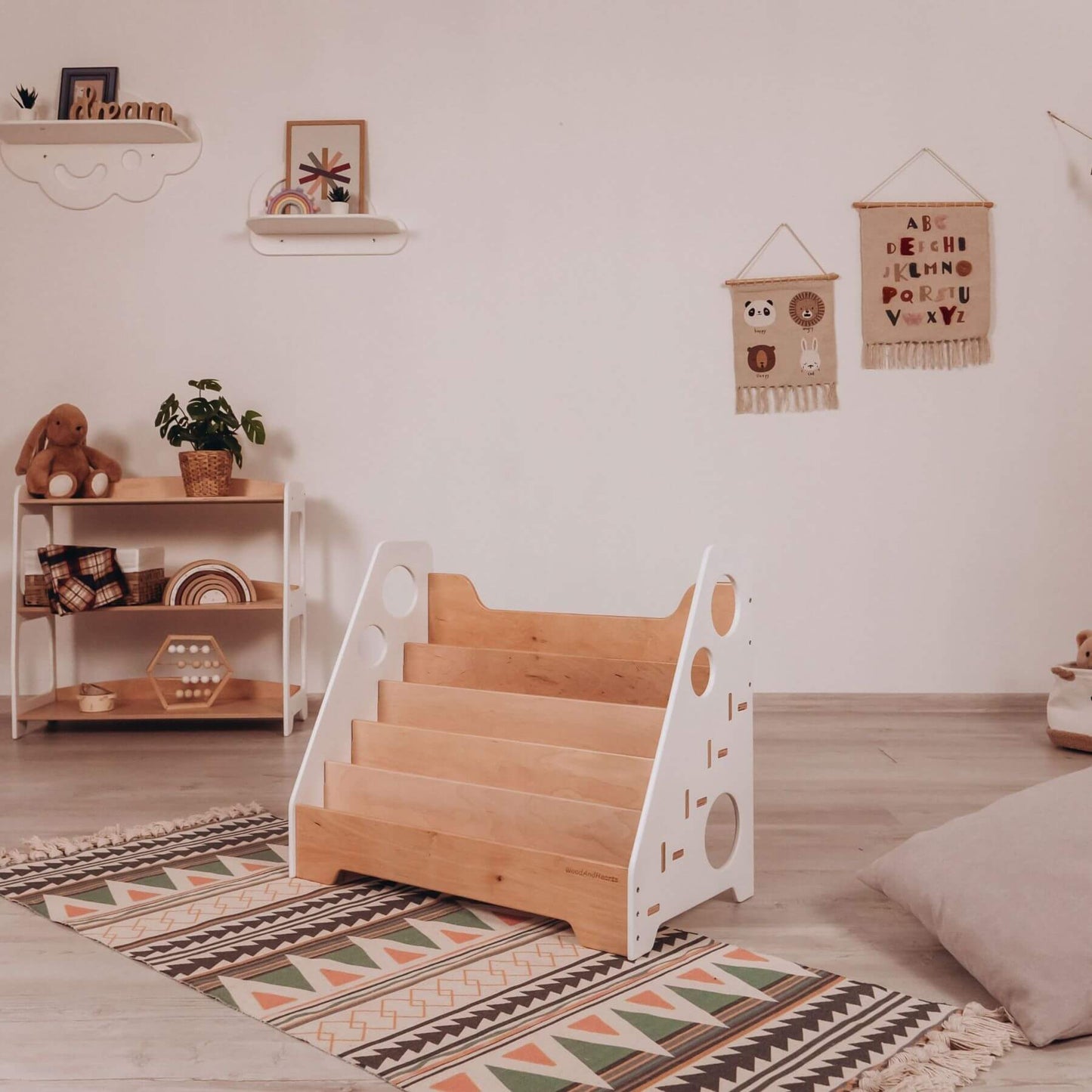 Wood and Hearts Montessori Bookshelf White & Natural