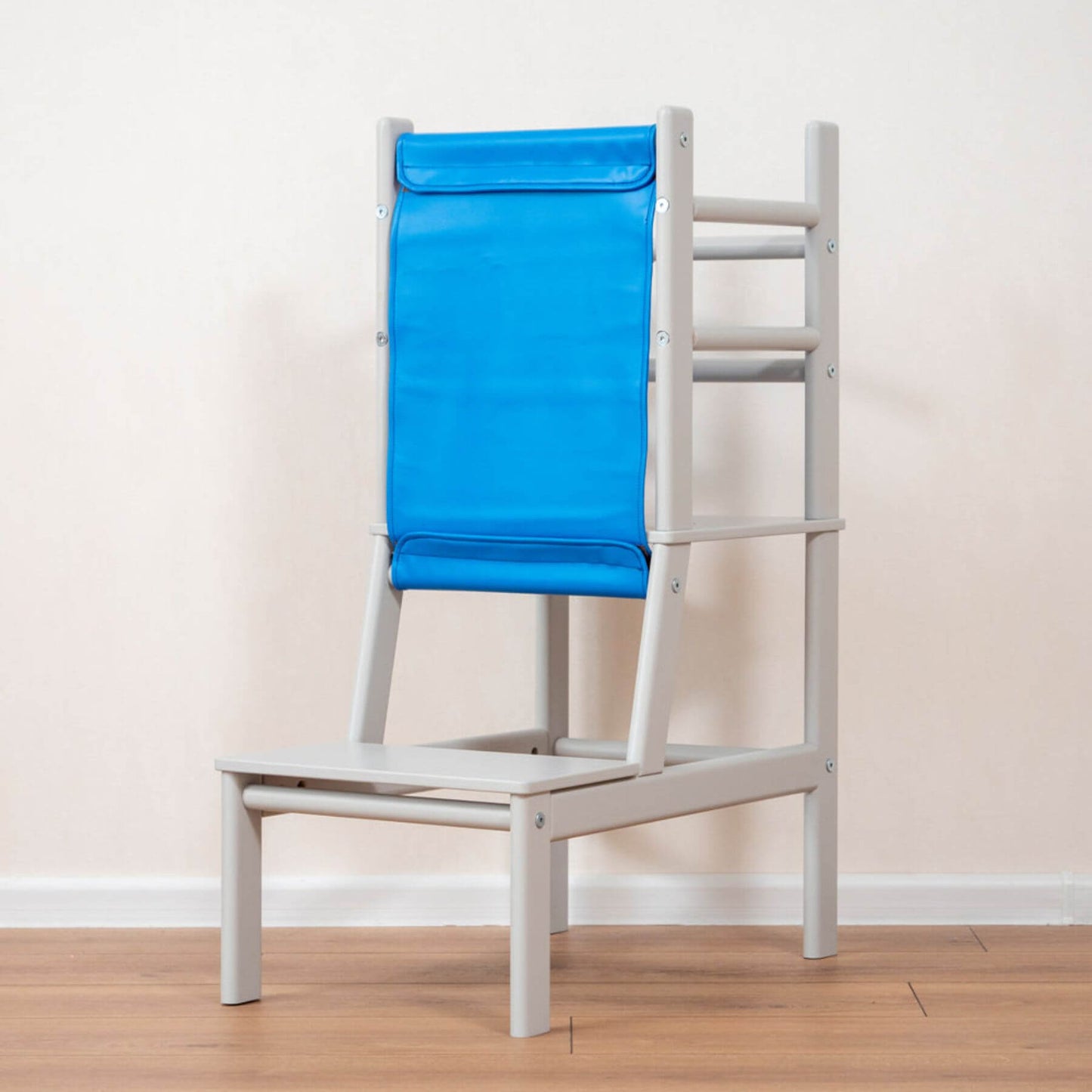 Wood and Hearts Toddler Standing Tower Grey