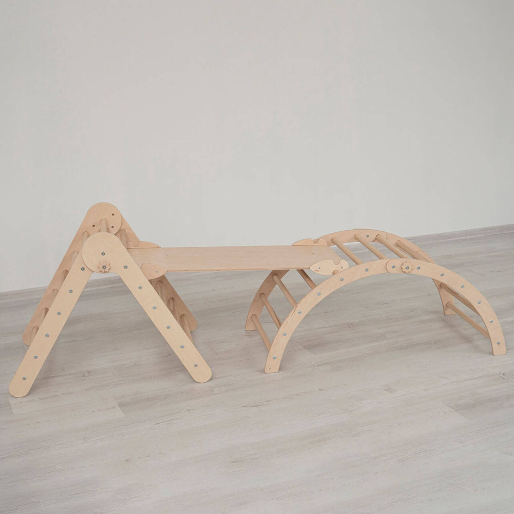 Wood and Hearts Triangle Climber Set Natural