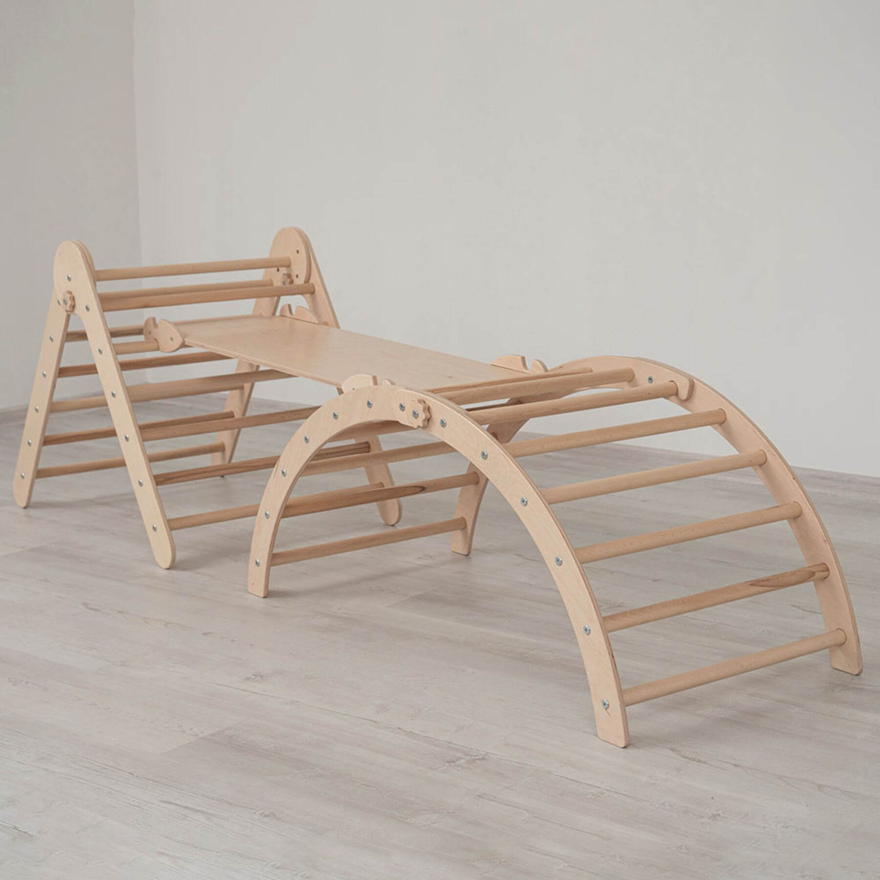 Wood and Hearts Triangle Climber Set Natural