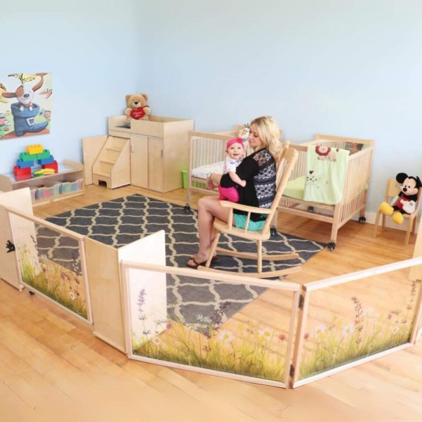 Whitney Brothers Nature View Divider Gate - Lifestyle