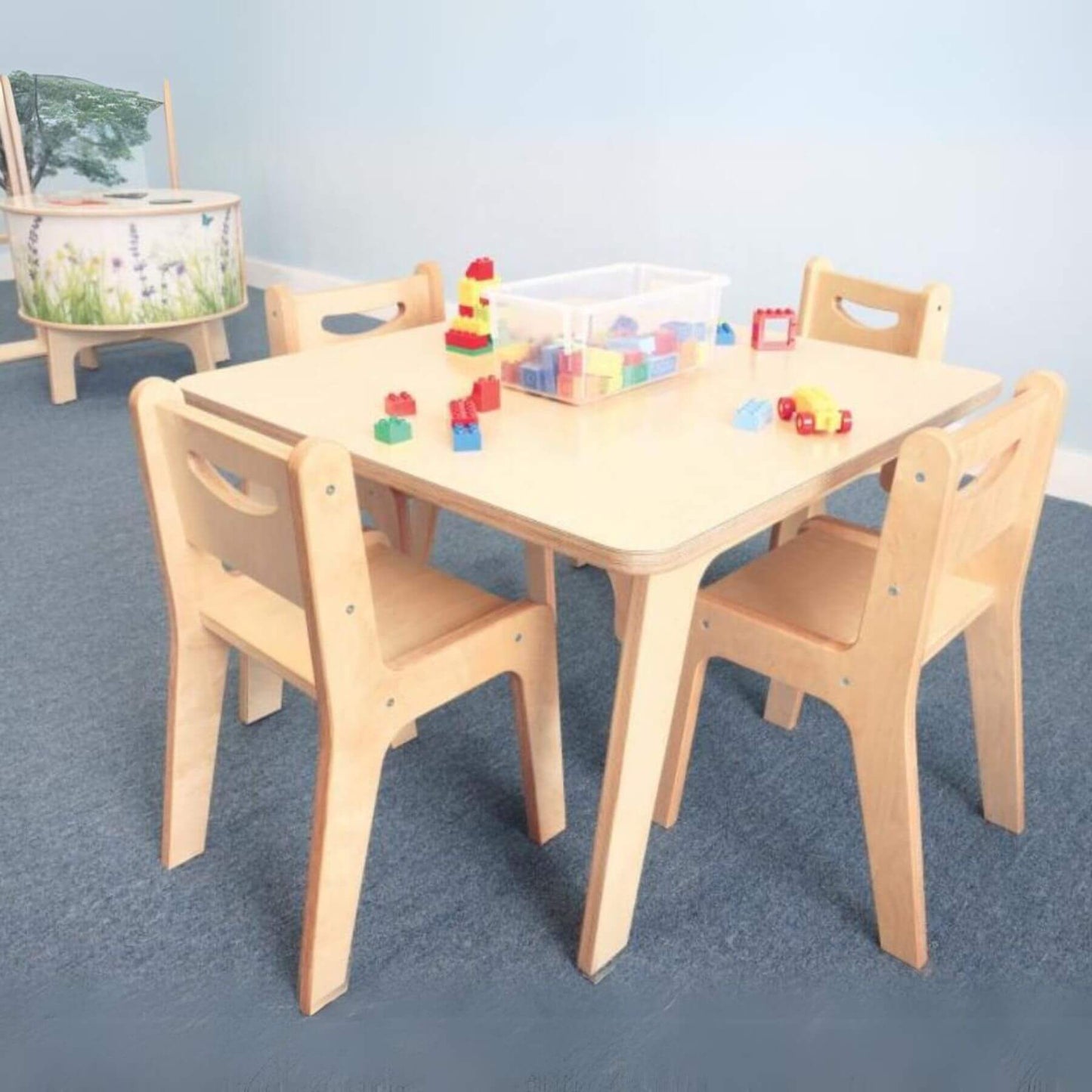 Whitney Brothers Whitney Plus Square Table 22H w/ 4 Chairs