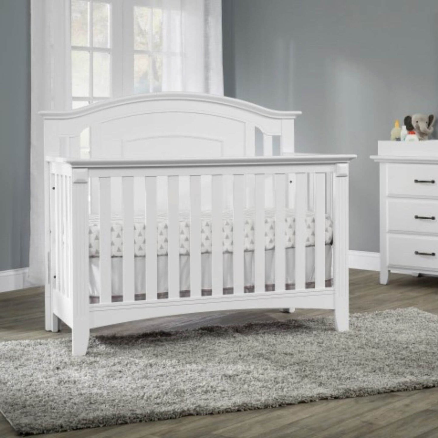 Oxford Baby Willowbrook 4-in-1 Convertible Crib | White
