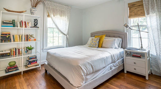 The Secret to Making a Tiny Kids' Bedroom Feel Open and Organized