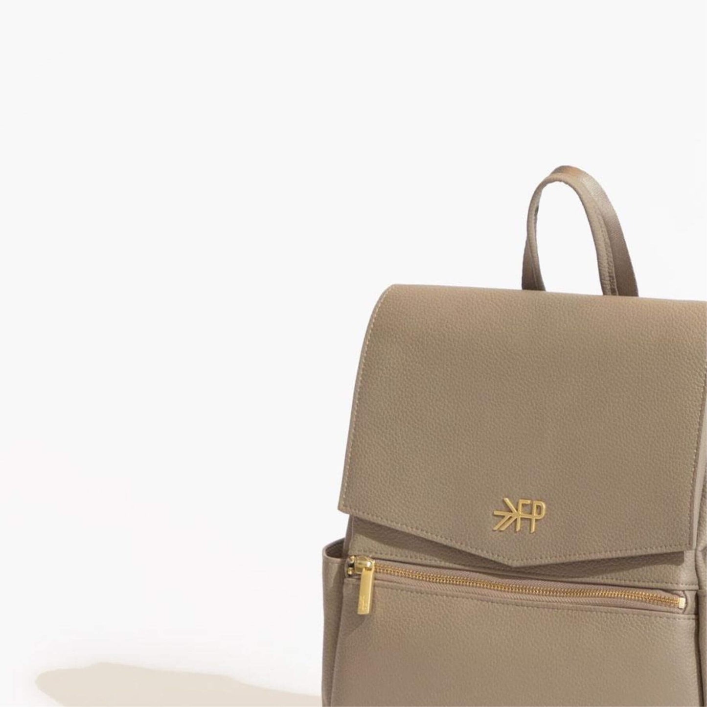 Close-up of Freshly Picked Aspen Mini Classic Bag II