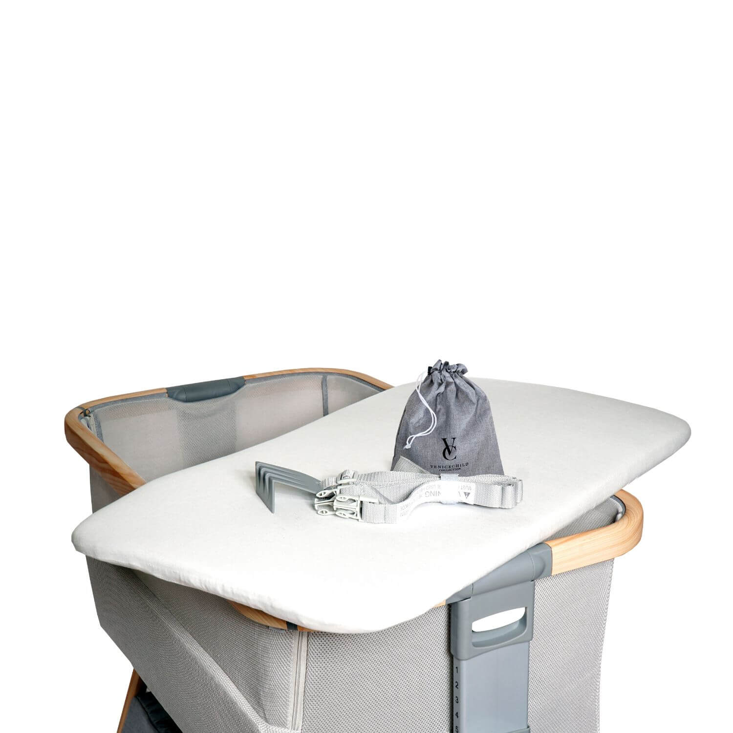 Venice Child California Dreaming Bedside Bassinet | Gray Wood