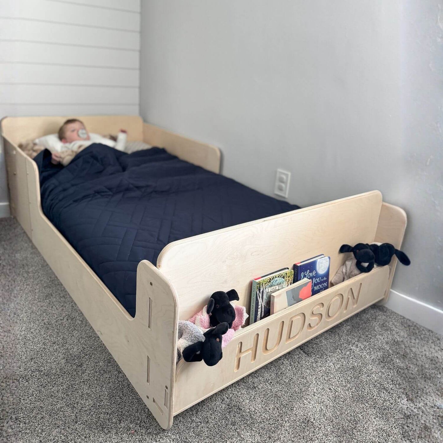 Bush Acres EVA- Floor Bed and bedding, featuring the name 'Hudson'.
