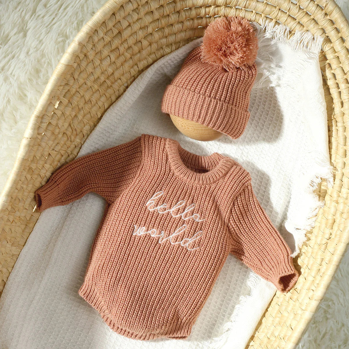 RYAN AND REMI Newborn Hello World Knitted Bodysuit Set
