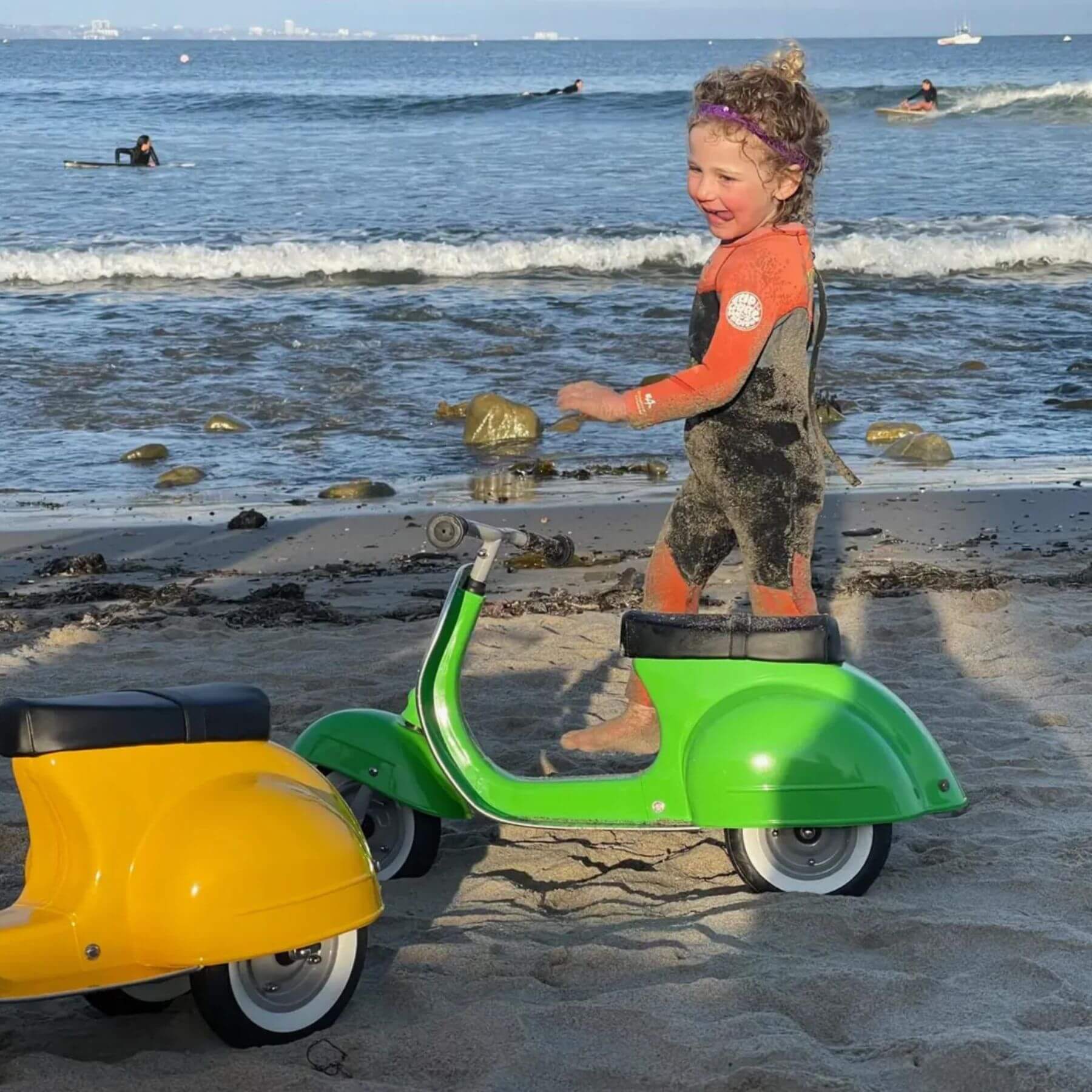 Ambosstoys PRIMO Ride-on Toy Malibu Lime Green - Lifestyle