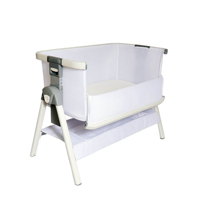 Venice Child California Dreaming Bedside Bassinet | White & White