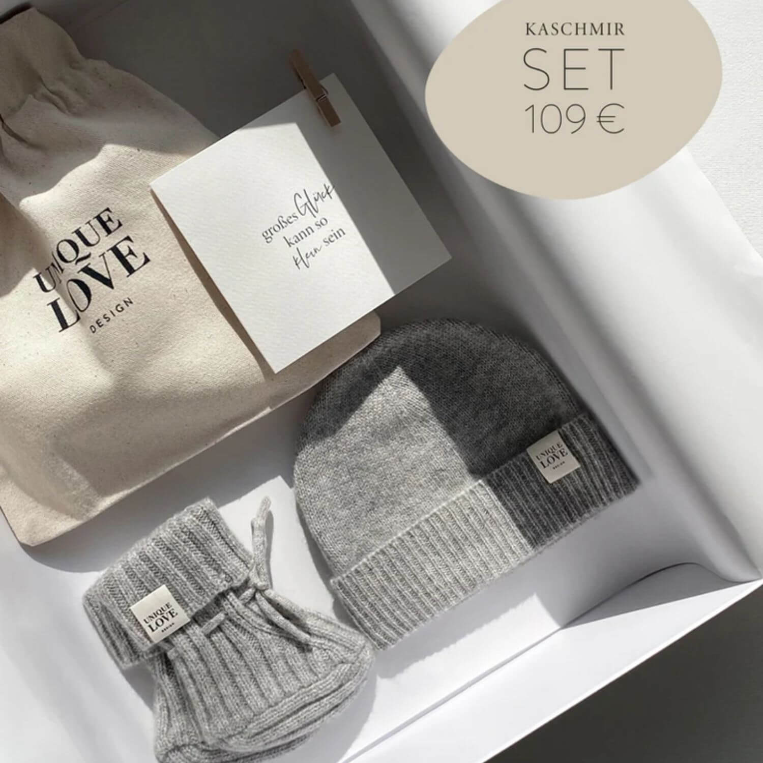 Unique Love Design Cashmere Set | Newborn