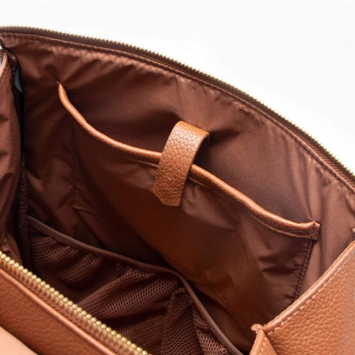 Cognac Classic Diaper Bag II and interior lining