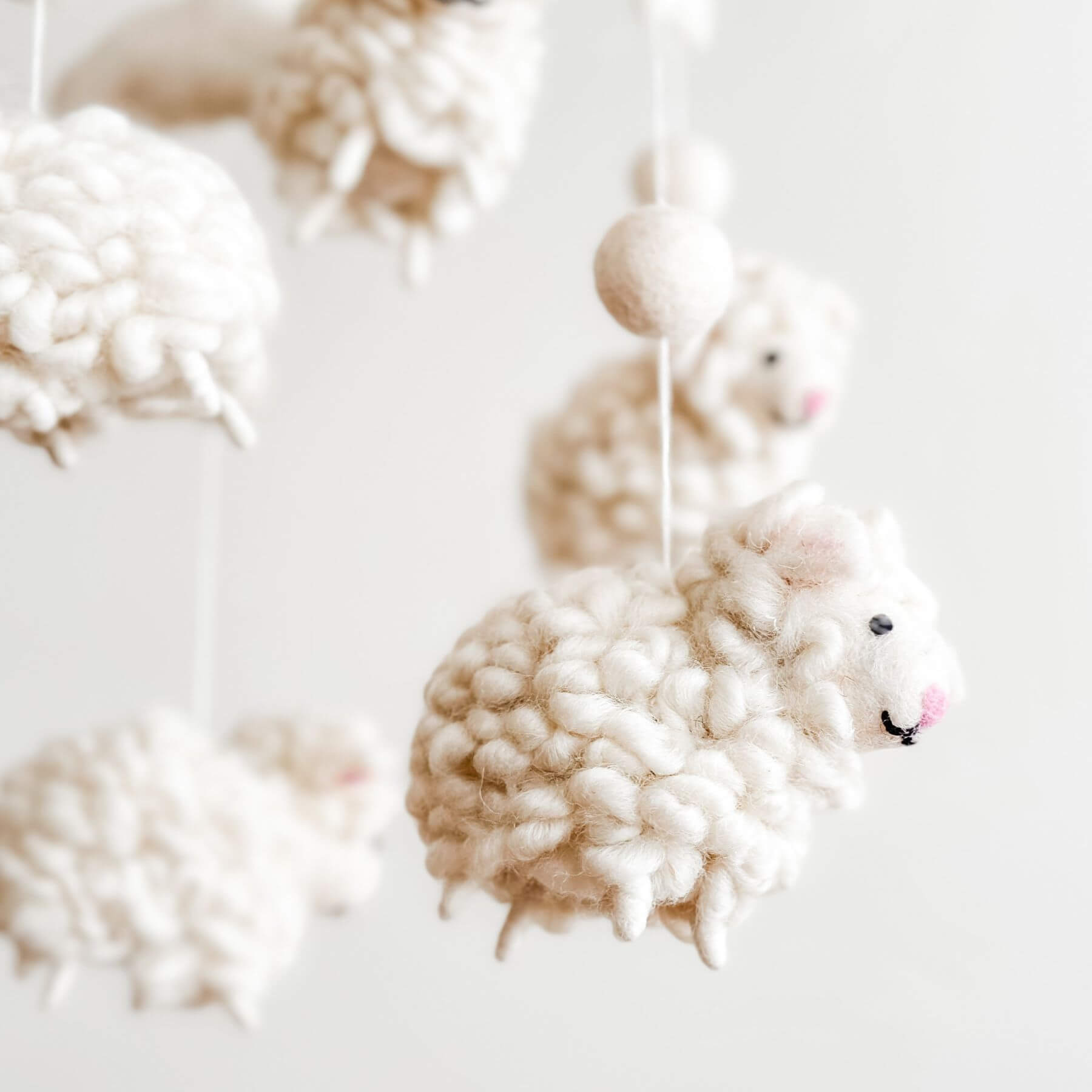 Ganapati Crafts Co. Baby Mobile - Counting Sheep - White
