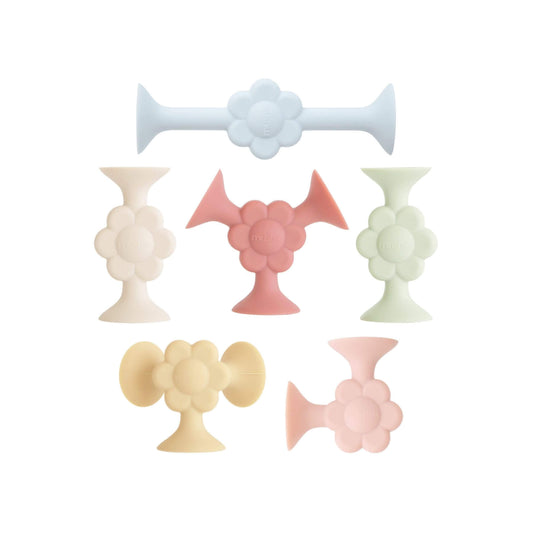 Mushie Daisy Silicone Suction Builders