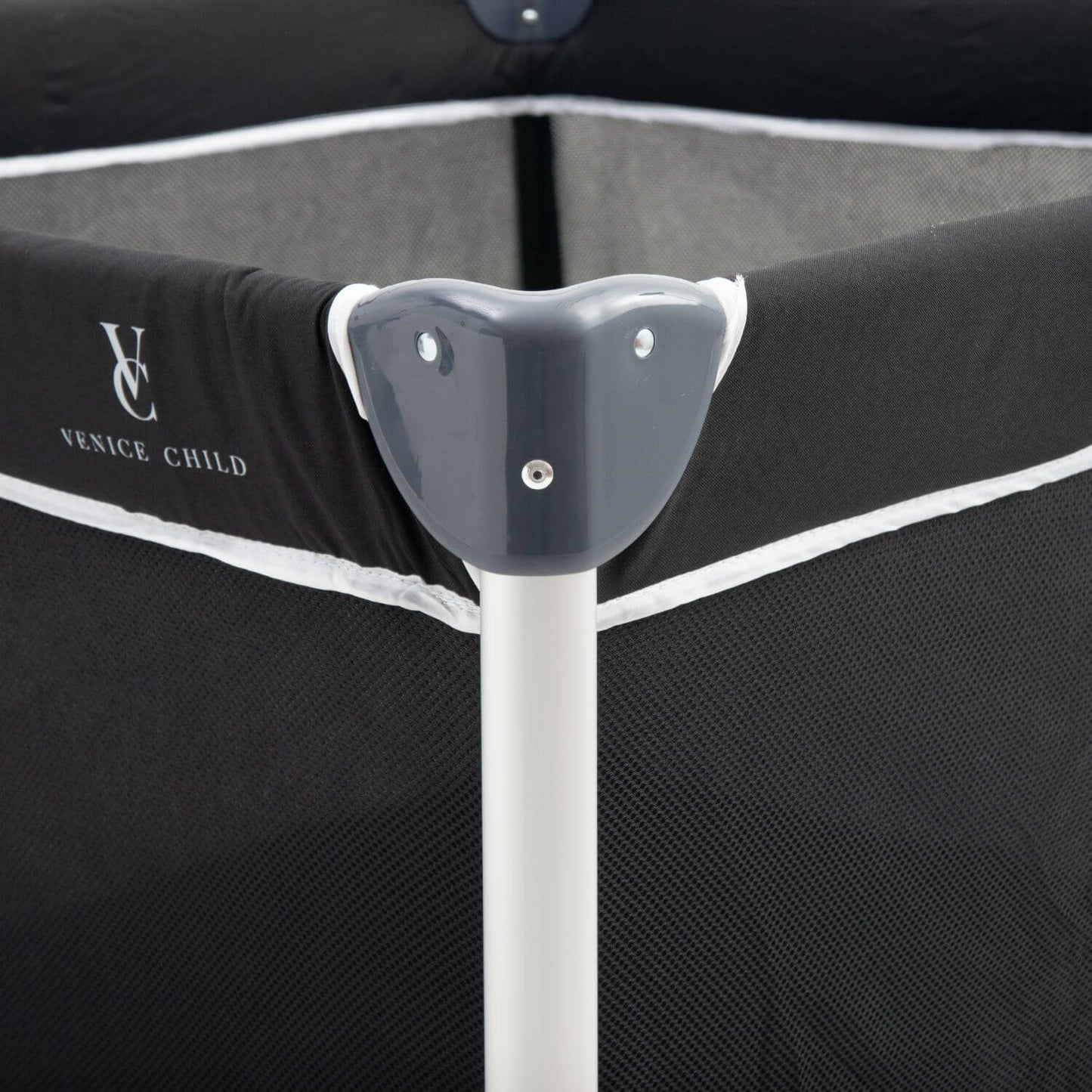Venice Child DayDreamer 40" x 40" Playard | Black