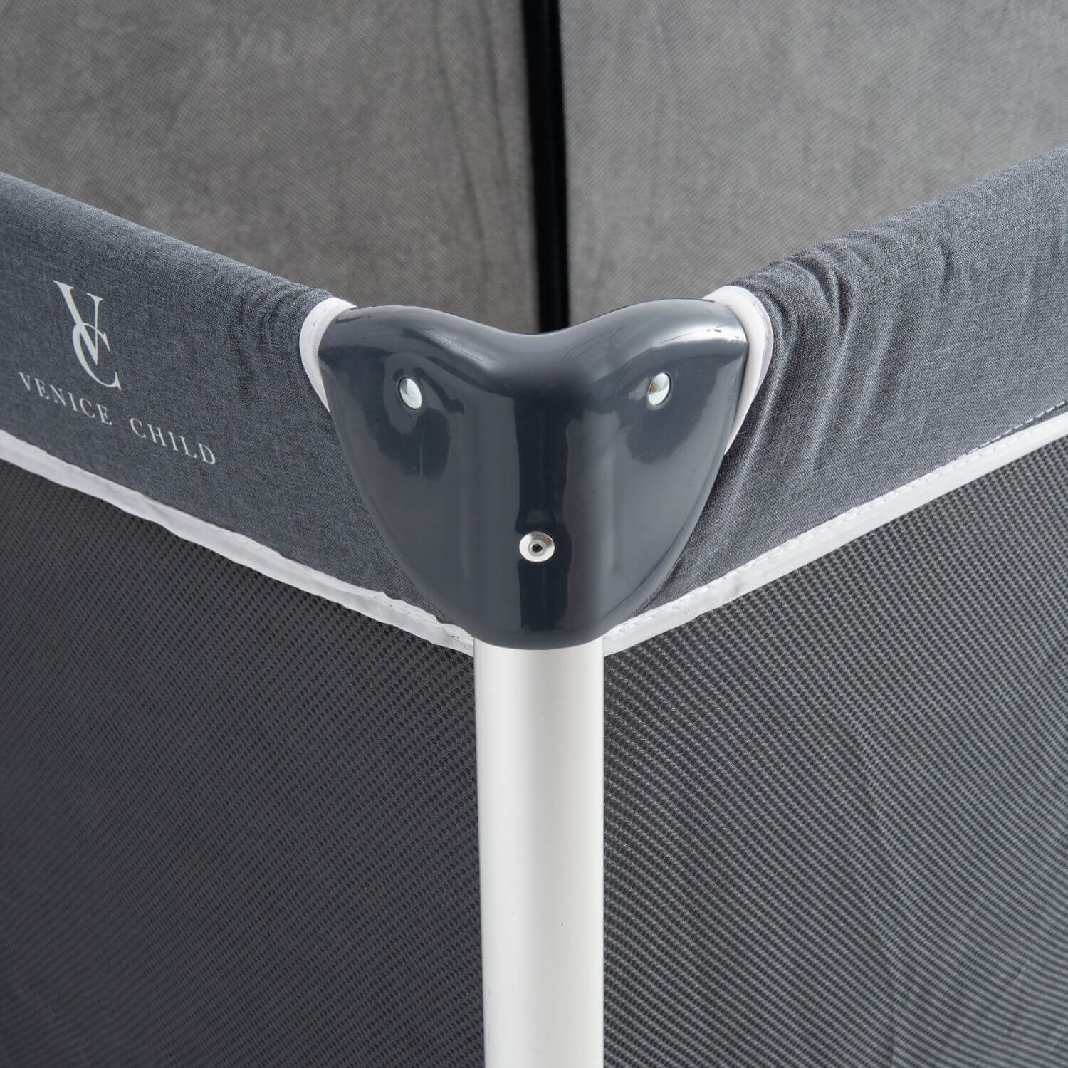 Venice Child DayDreamer 40" x 40" Playard | Gray