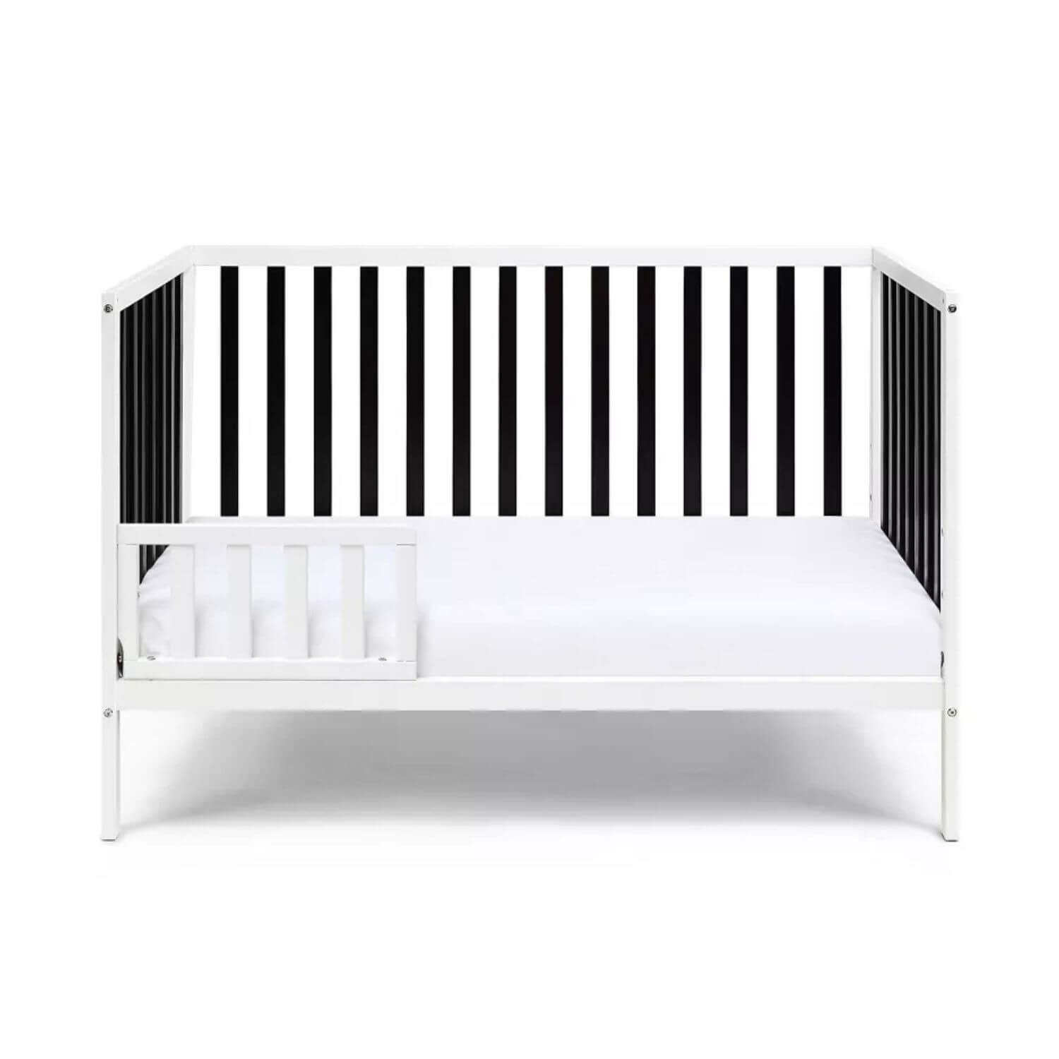 Deux Remi Island Crib White/Black Converted to Toddler Bed