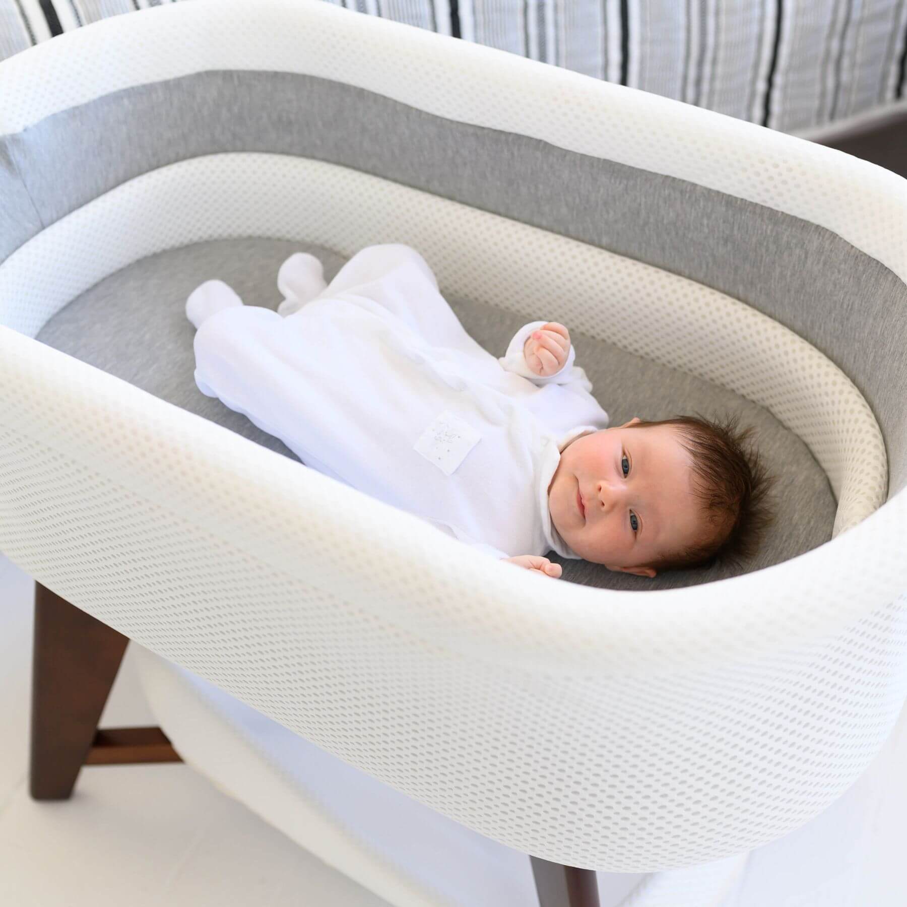 Baby Sleeping in TruBliss Evi Smart Bassinet White